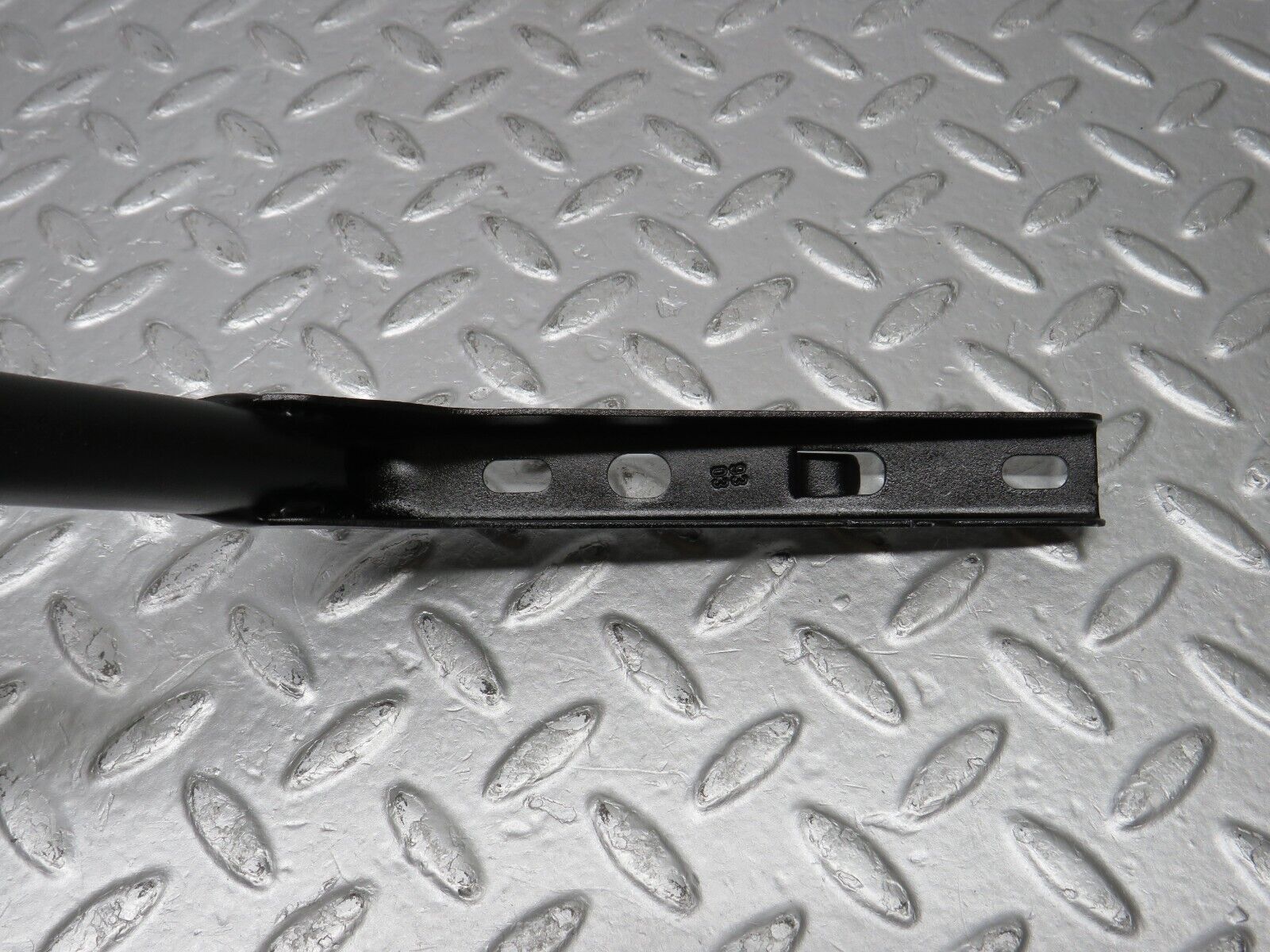 38977 Mercedes-Benz W201 190E 2.6L Trunk Lid Hinge Right Side