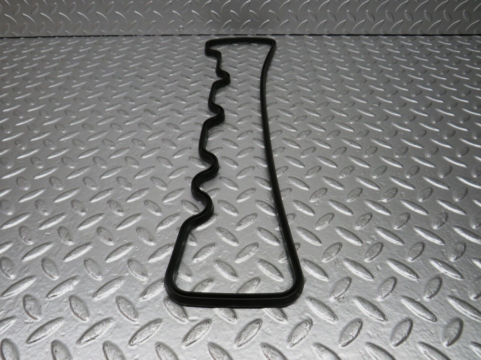 0107 Mercedes-Benz W116 350SE Valve Cover Gasket 1160161421