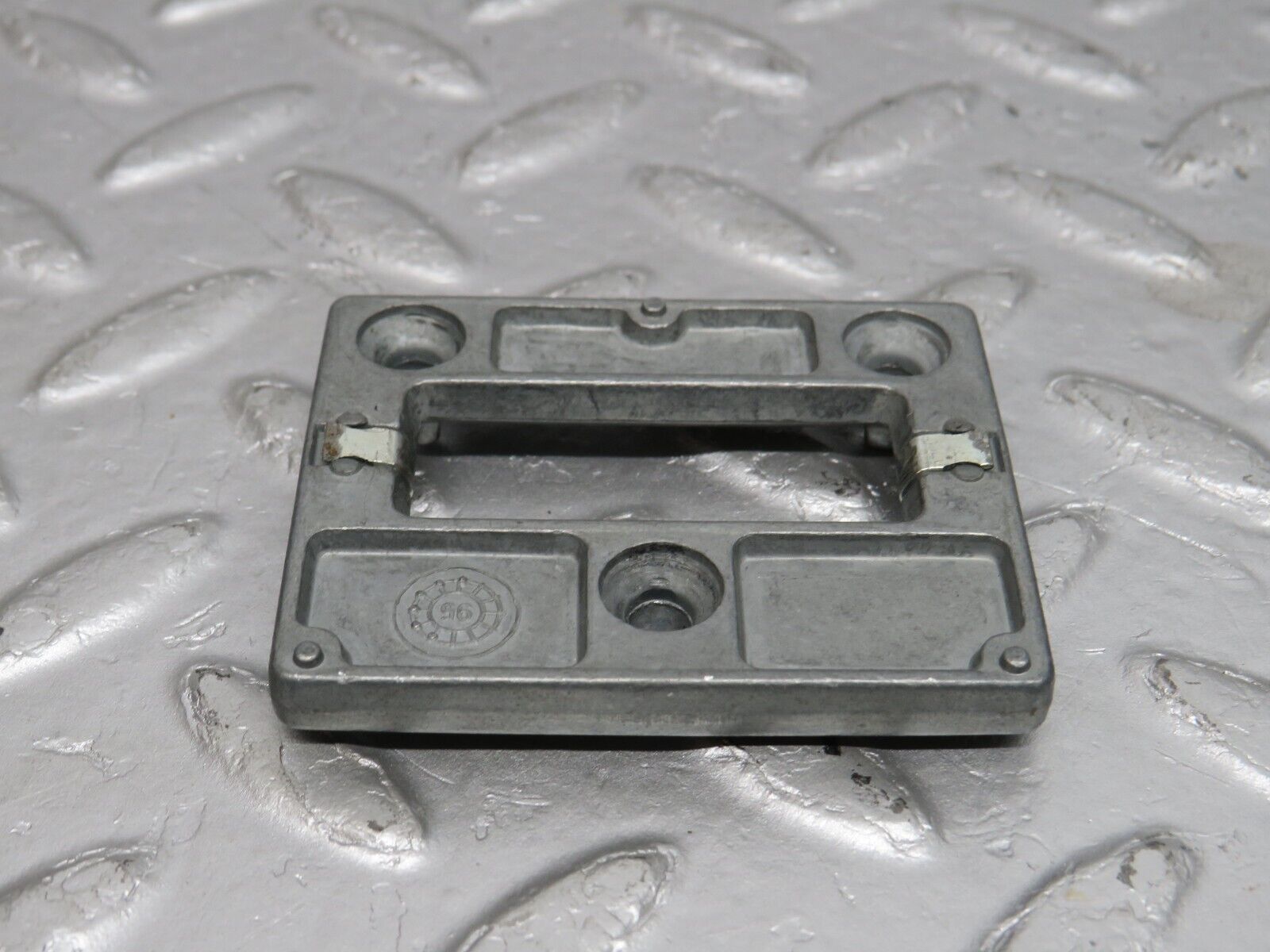 39644 Mercedes-Benz R129 320SL Coupe Rear View Mirror Bracket 1298110111 1298100011