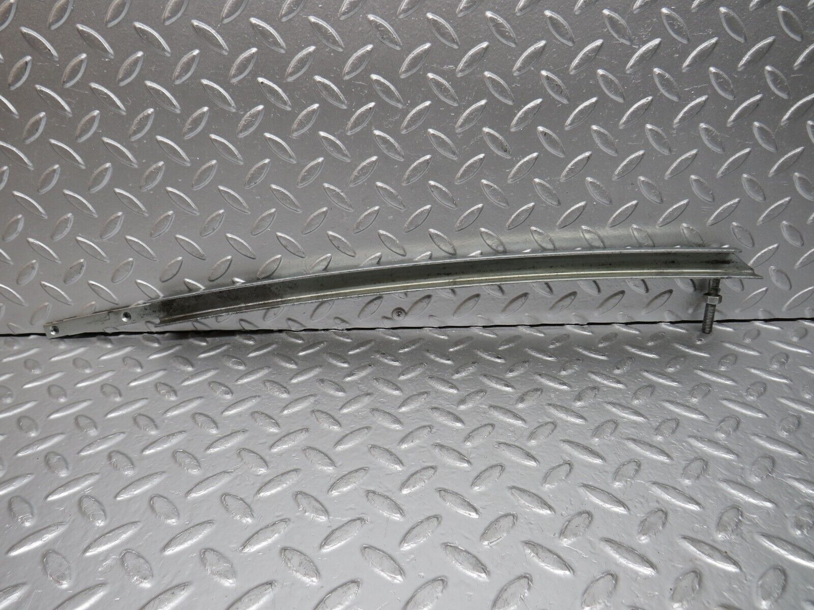 0701 Mercedes-Benz C107 350SLC Coupe Door Window Channel Front Right