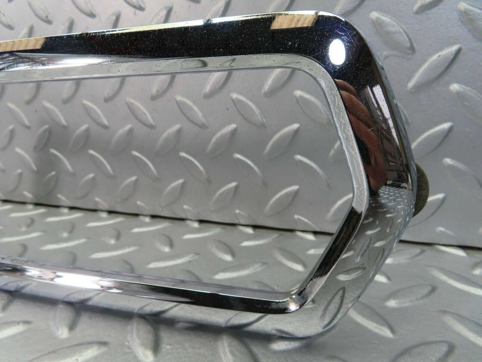 9029 Mercedes-Benz W108 Tail Light Chrome Frame Left 1088260159