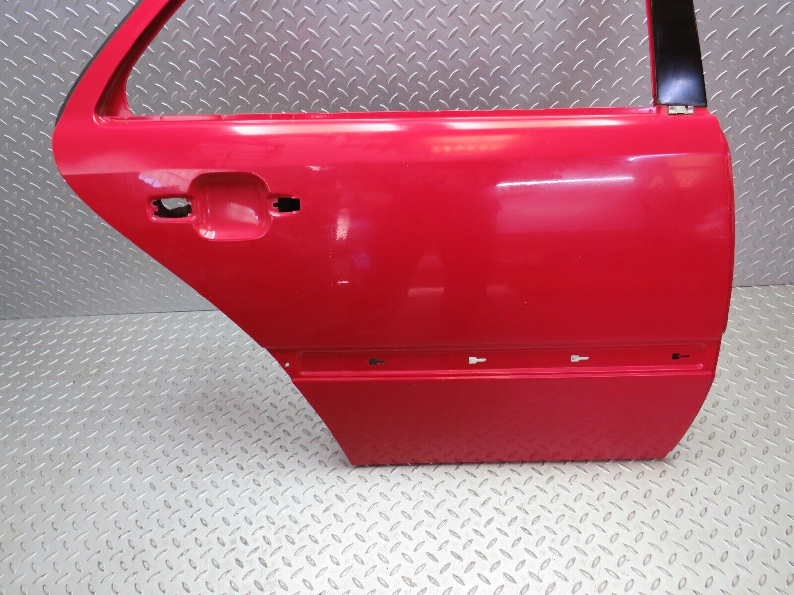 33359 Mercedes-Benz W202 C180 Rear Right Door