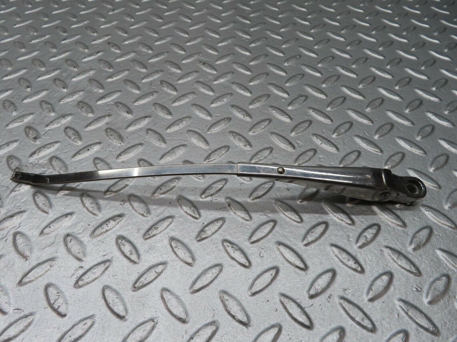 13114 Mercedes-Benz W111 220S Wiper Arm Right Side
