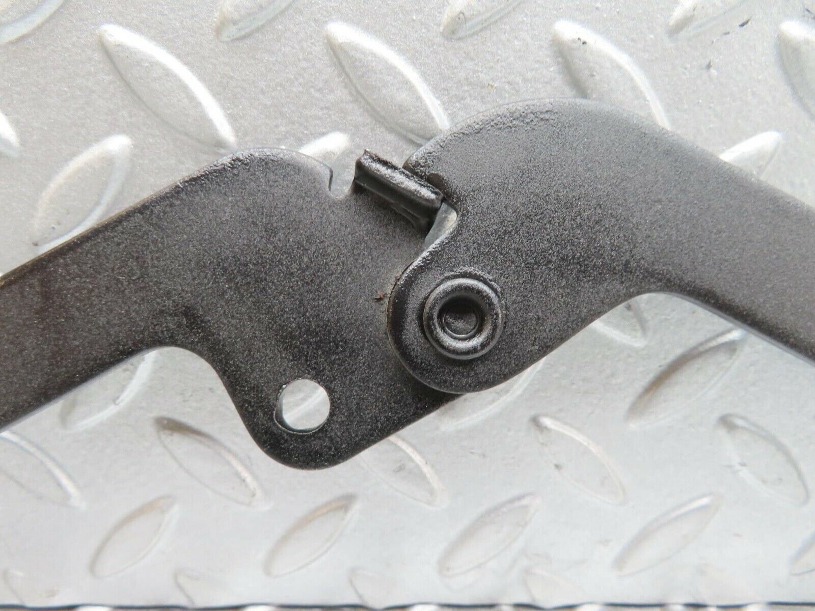 13886 Mercedes-Benz C107 280SLC Bonnet Hinge Right Side