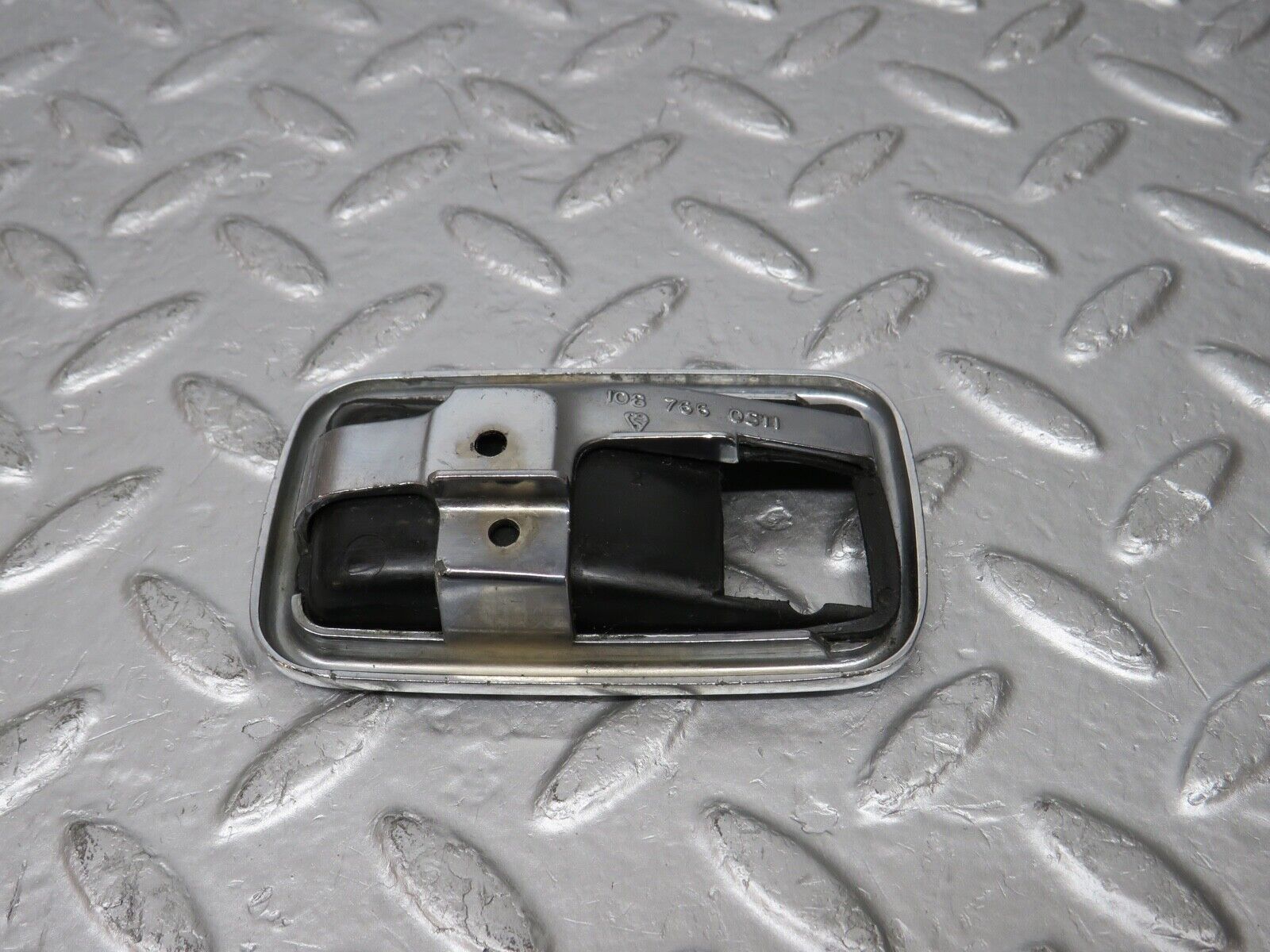 31006 Mercedes-Benz W123 230E Chrome Frame For Door Opener Left 1087660511