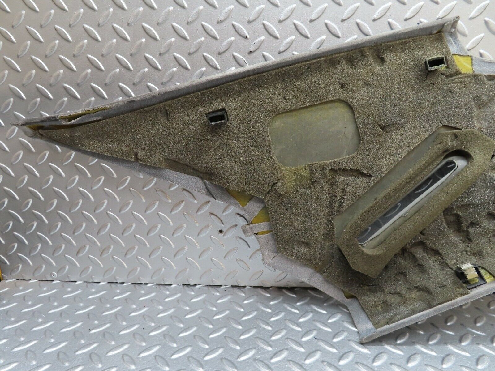 19308 Mercedes-Benz C140 CL420 Coupe C Pillar Cover Right Side Grey