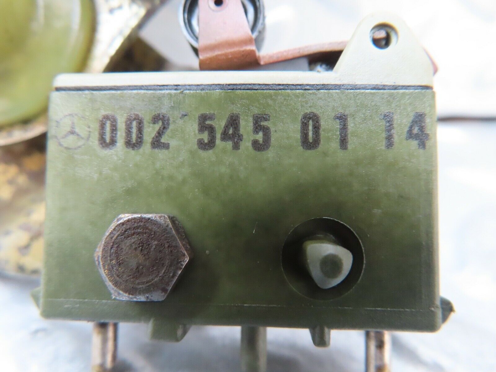 16911 Mercedes-Benz C123 280CE Coupe Throttle Linkage 0025450114