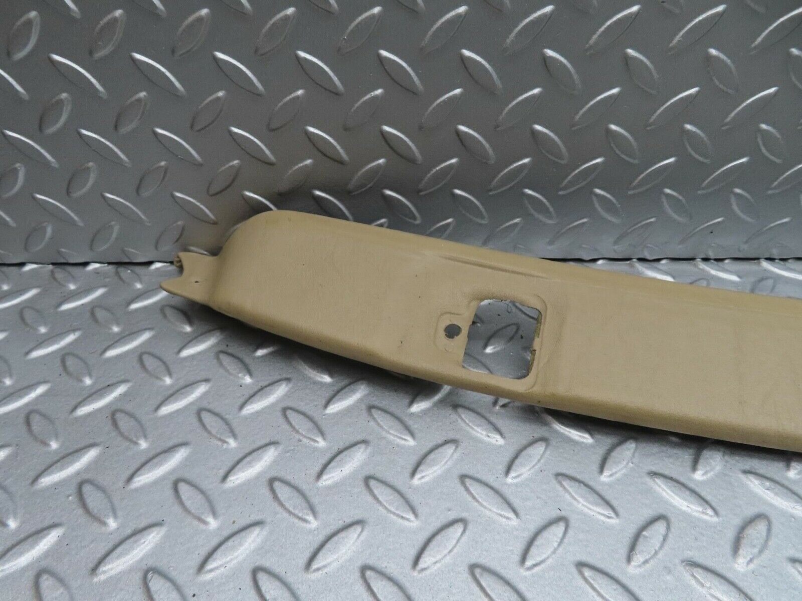 11864 Mercedes-Benz R129 300SL Coupe Windshield Latch Trim Cover