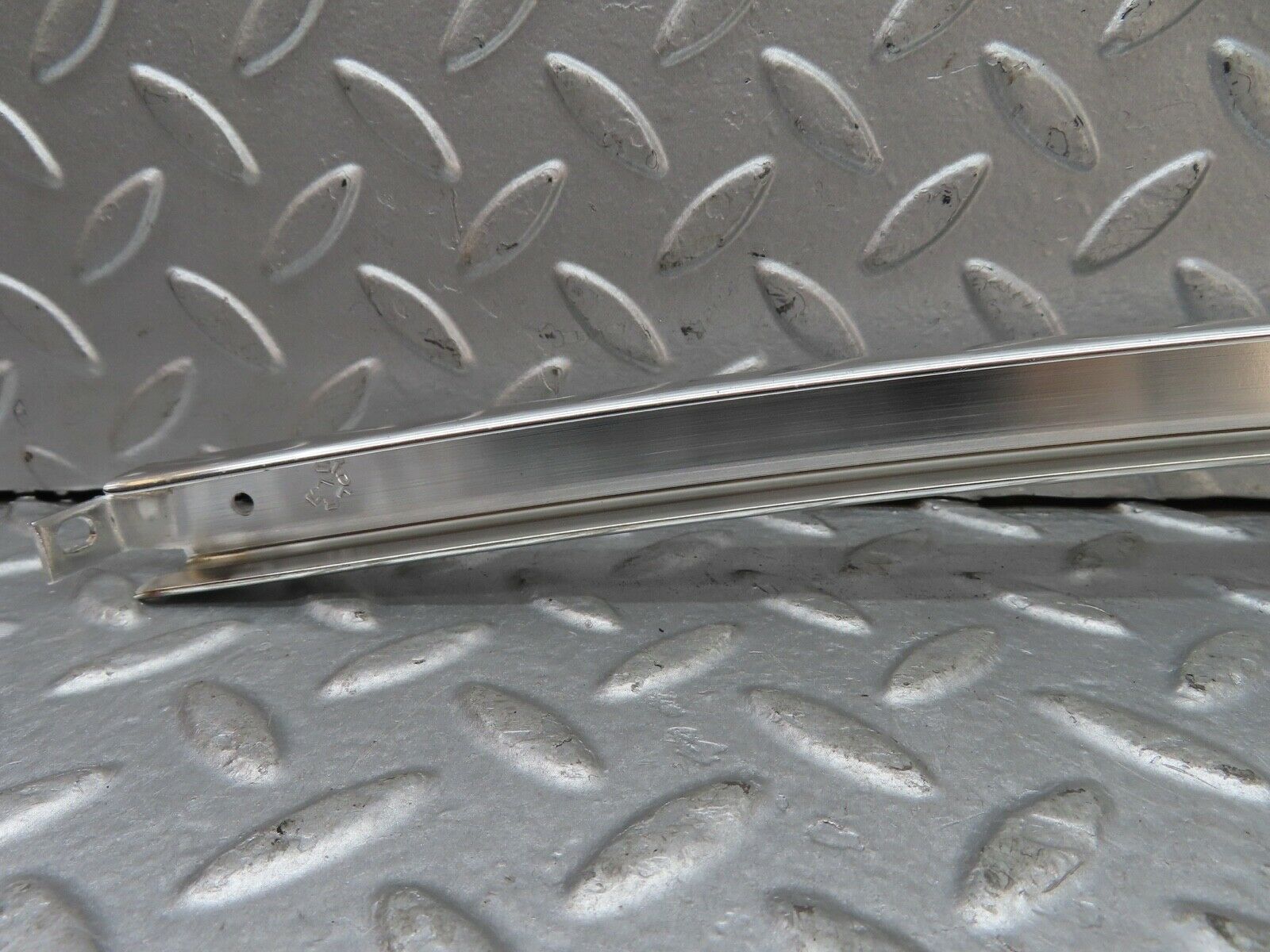 19133 Mercedes-Benz W123 300D Rear Left Door Chrome Window Channel
