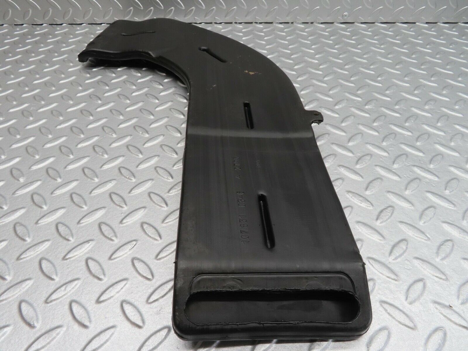 13940 Mercedes-Benz C107 280SLC Air Duct Vent Front Left 1078310346