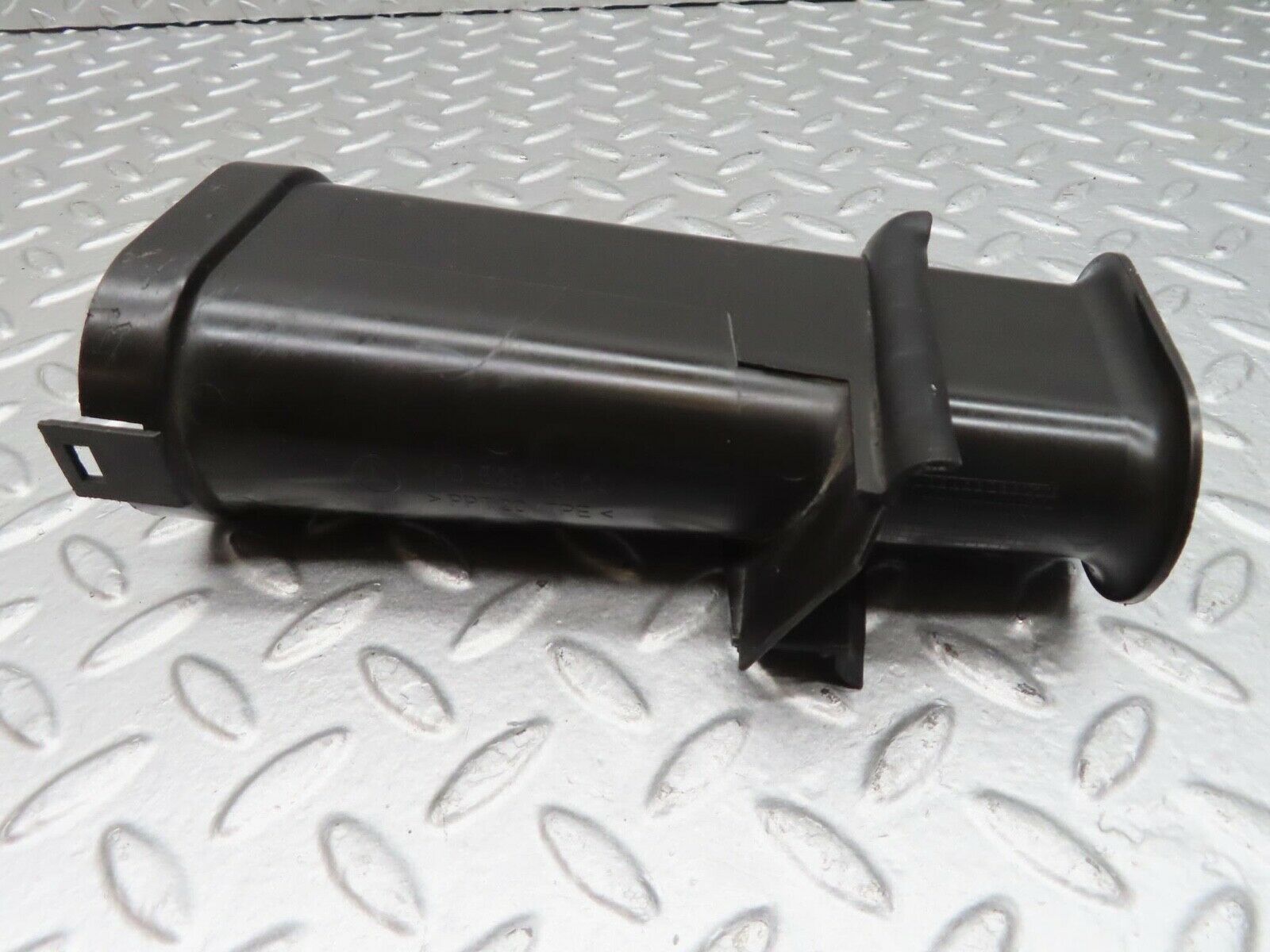 14960 Mercedes-Benz W140 S320 Engine Bay Air Duct Pipe 1405281304