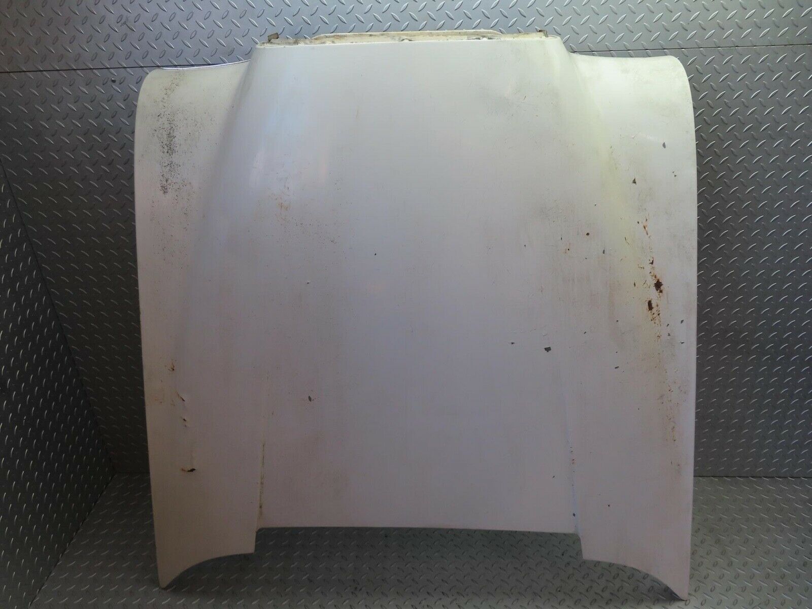 13021 Mercedes-Benz W111 220S Bonnet