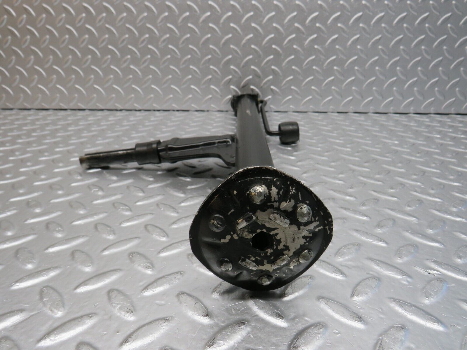 32552 Mercedes-Benz S124 300TE Wagon Car Jack 1245830115