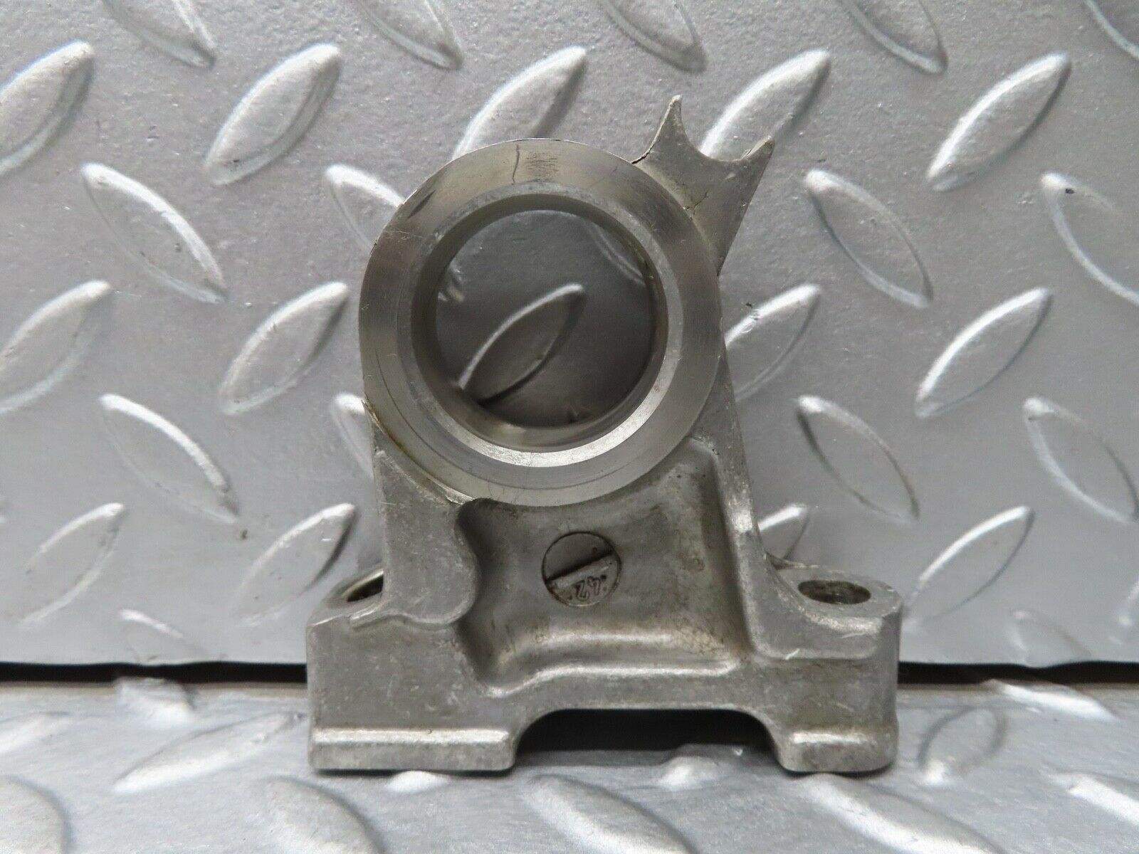 17721 Mercedes-Benz W116 450SEL Camshaft Tower Bearing 1160513310