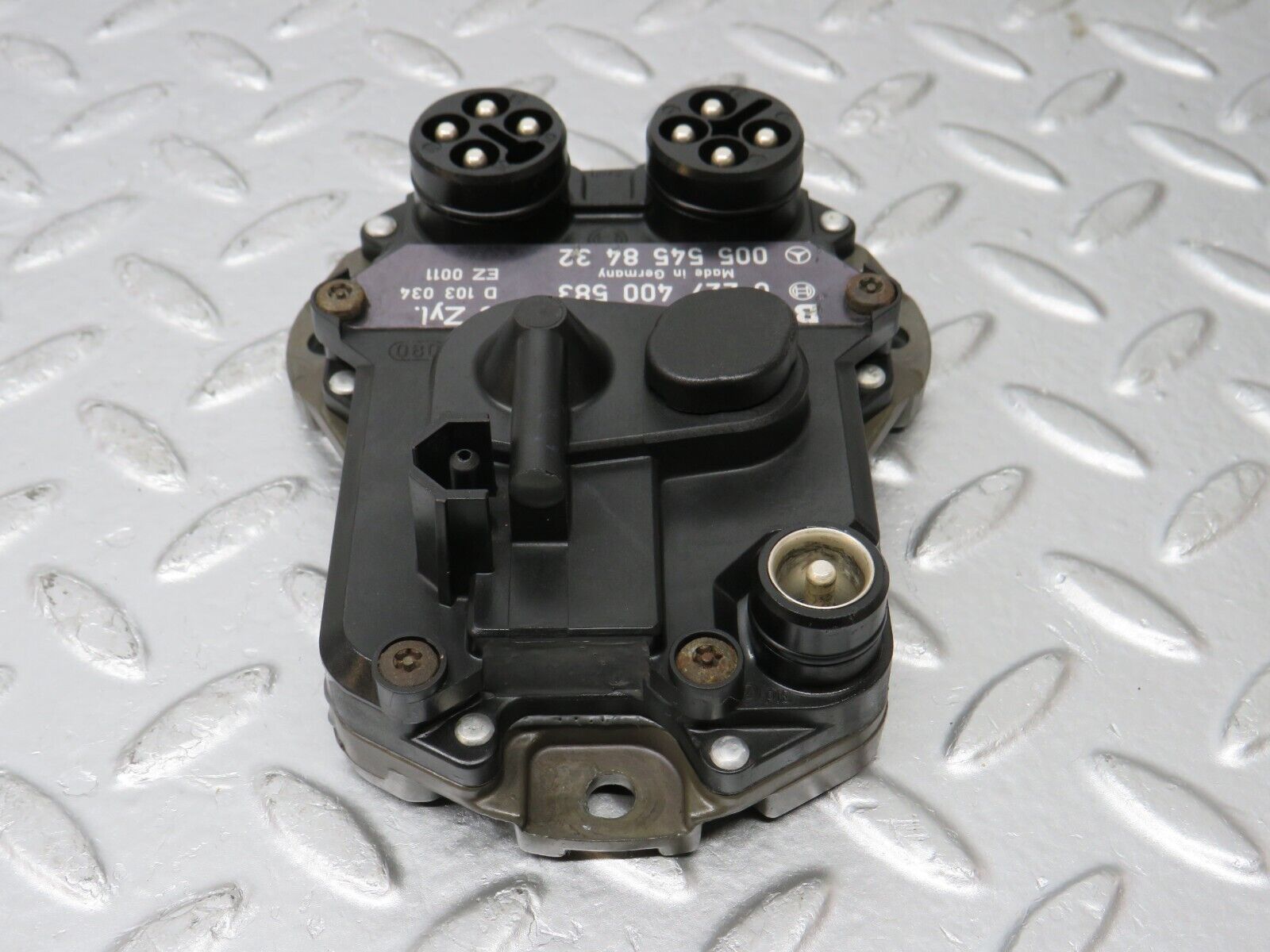 33940 Mercedes-Benz W124 260E Ignition Control Unit Bosch 0055458432 0227400583