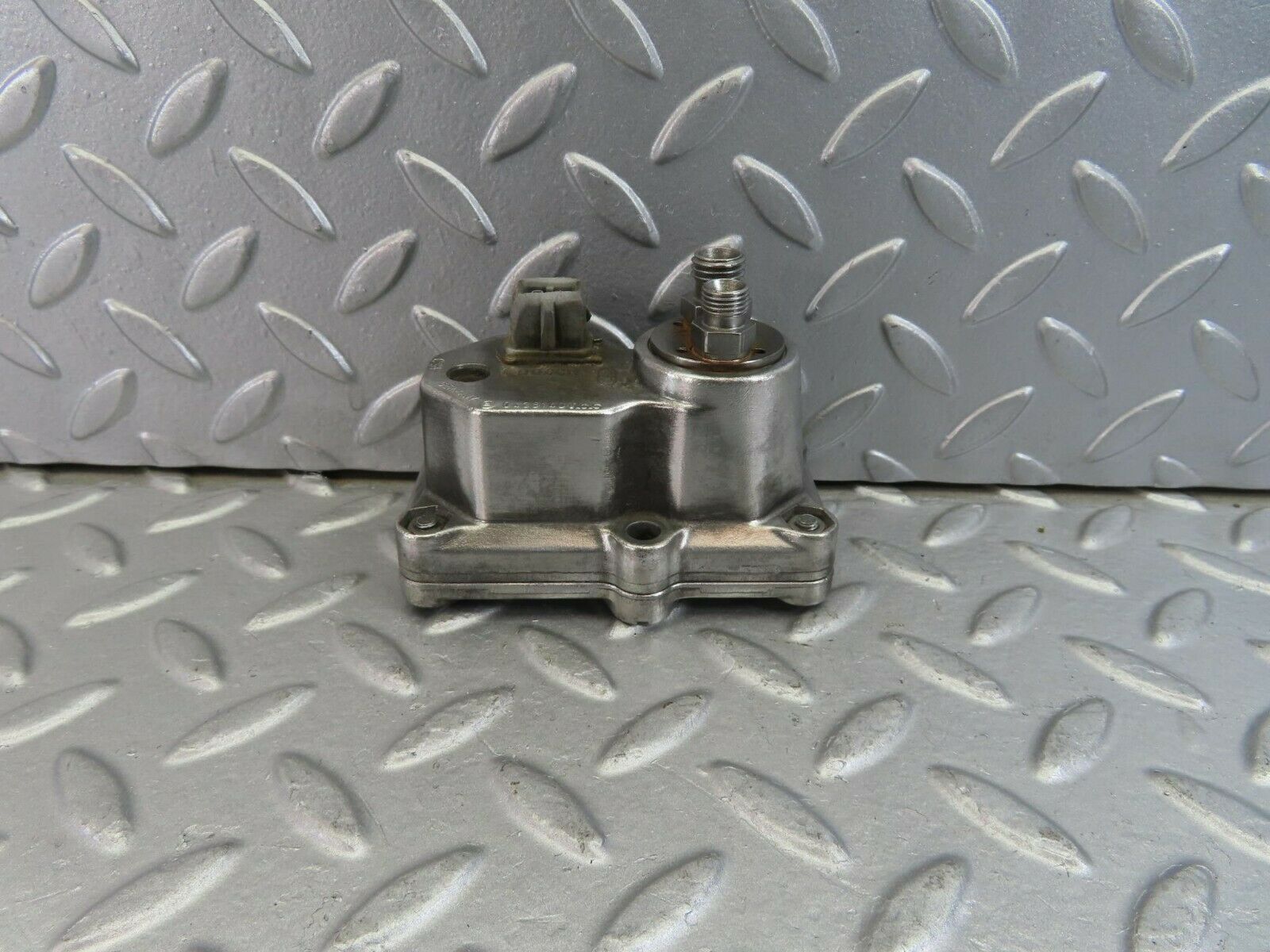 10048 Mercedes-Benz C123 230CE Coupe Warm Up Regulator 0438140065