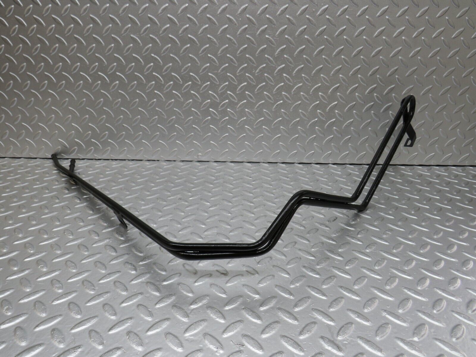 34649 Mercedes-Benz C126 380SEC Coupe Engine Oil Cooling Pipe