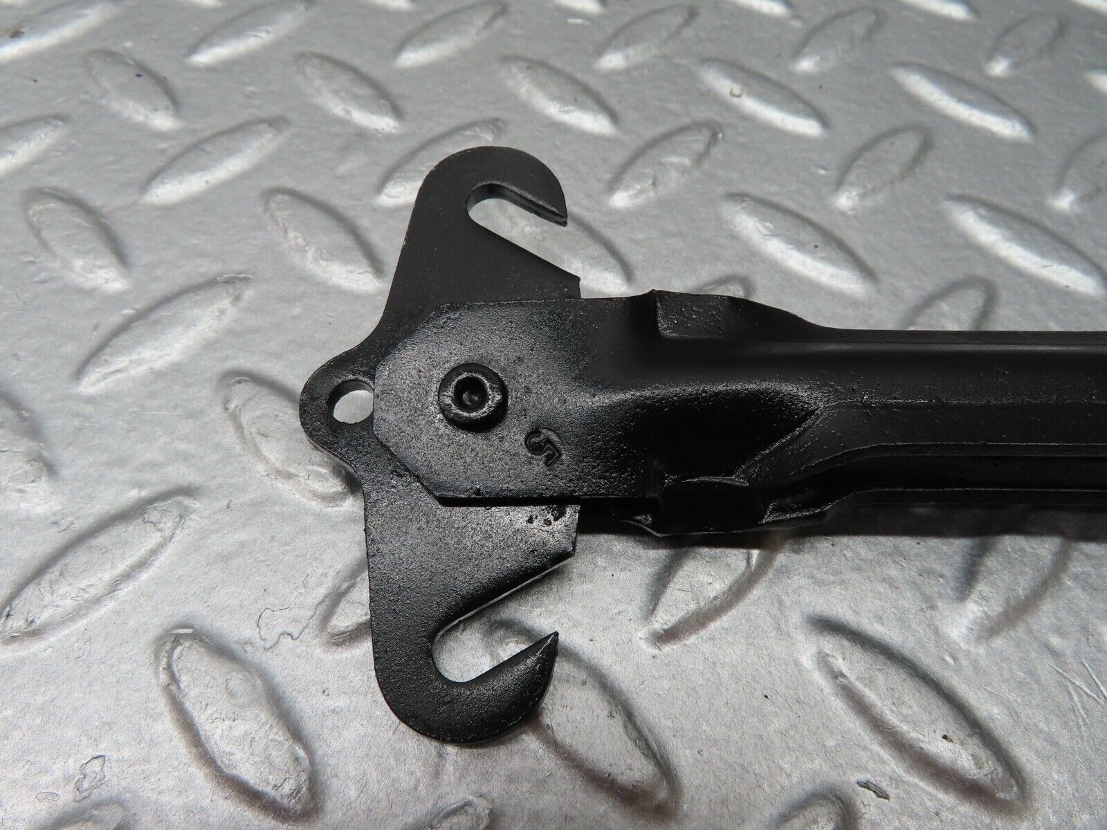 18165 Mercedes-Benz W123 200 Handbrake Regulator