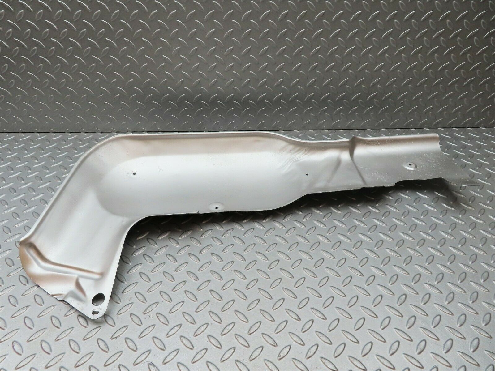 3998 Mercedes-Benz S123 200T Wagon Exhaust Heat Shield