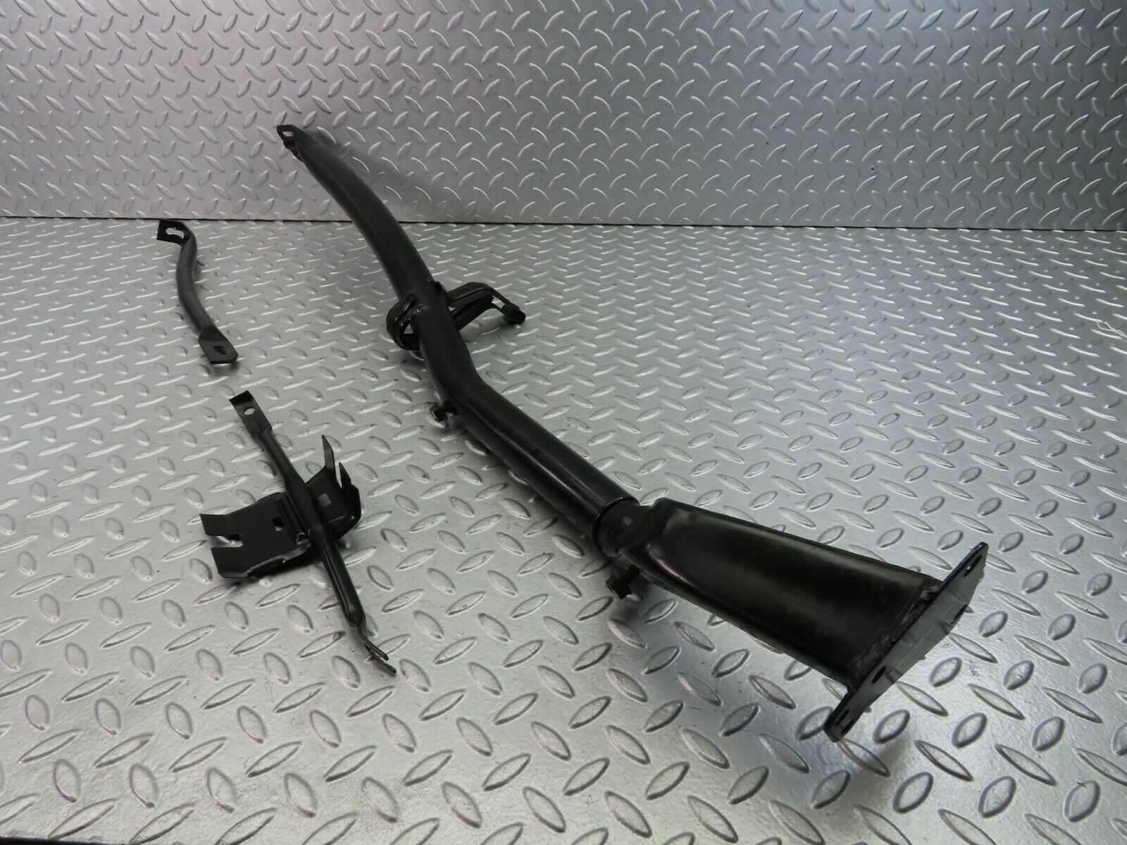 9430 Mercedes-Benz C124 300CE Coupe Dashboard Bracket