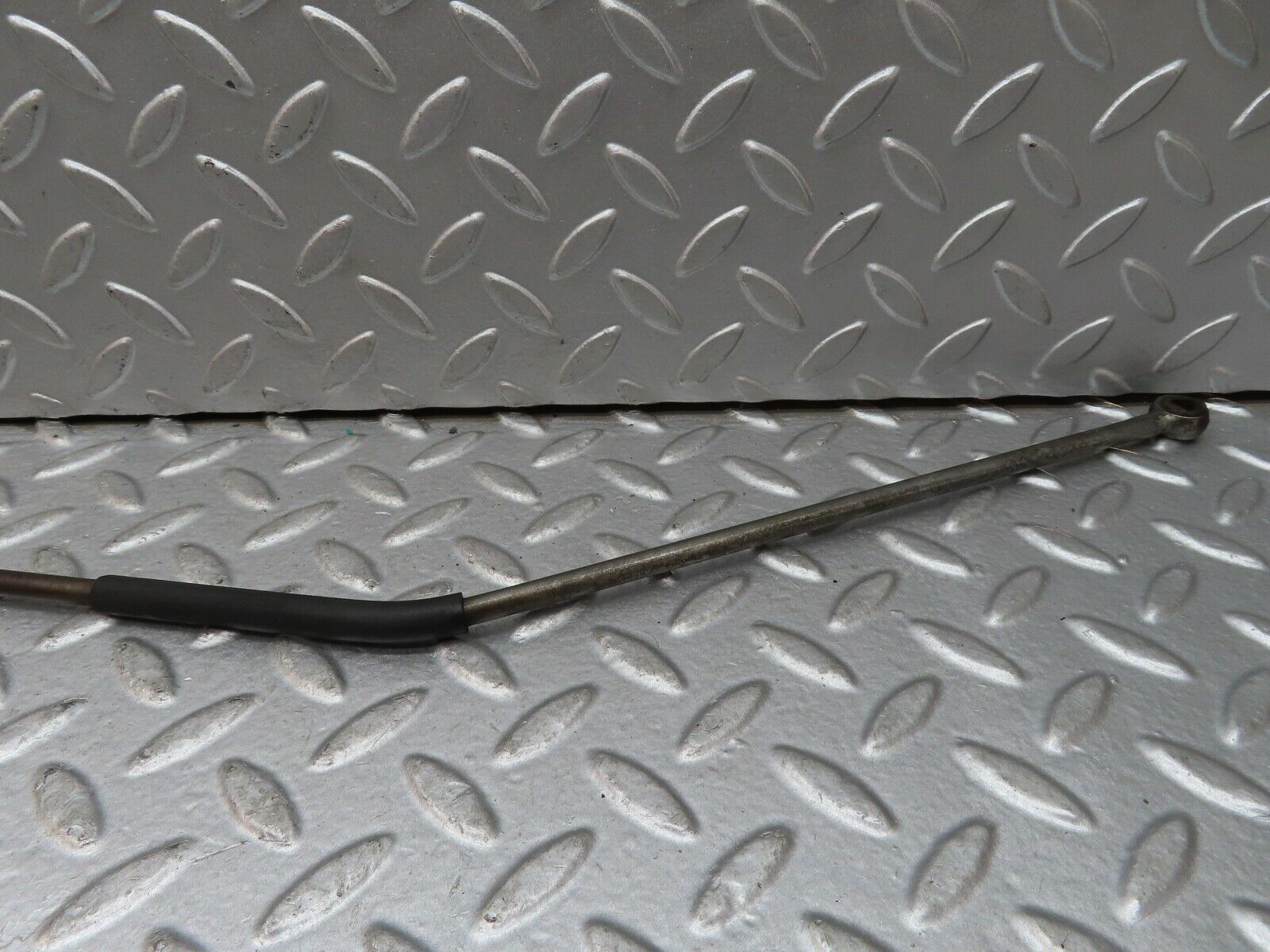 19240 Mercedes-Benz W123 300D Throttle Linkage