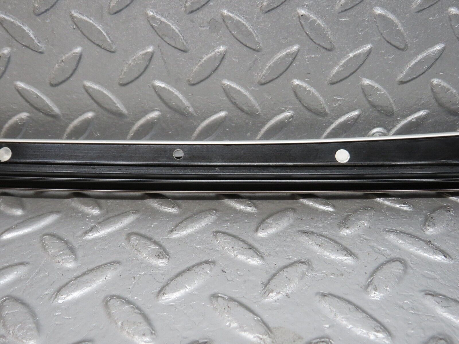 39656 Mercedes-Benz R129 320SL Coupe A Pillar Chrome Trim Cover Right Side