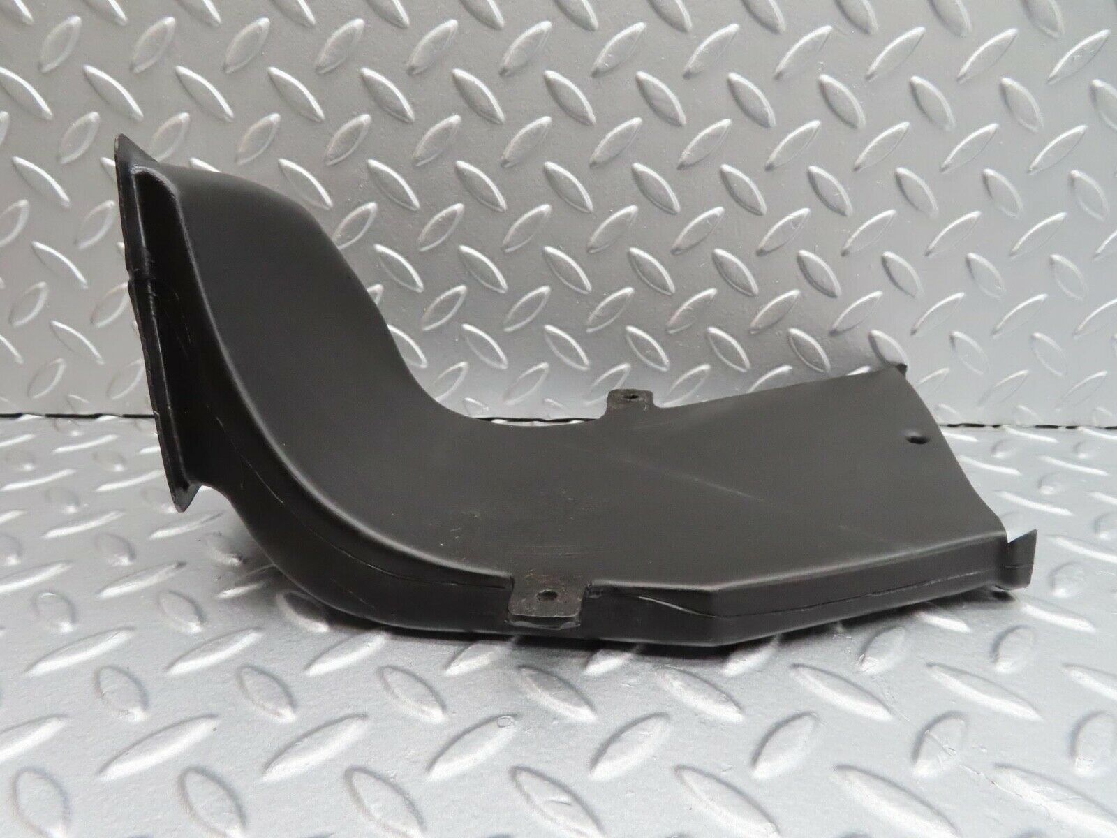 13934 Mercedes-Benz C107 280SLC Floor Ventilation Duct Right 1078310246