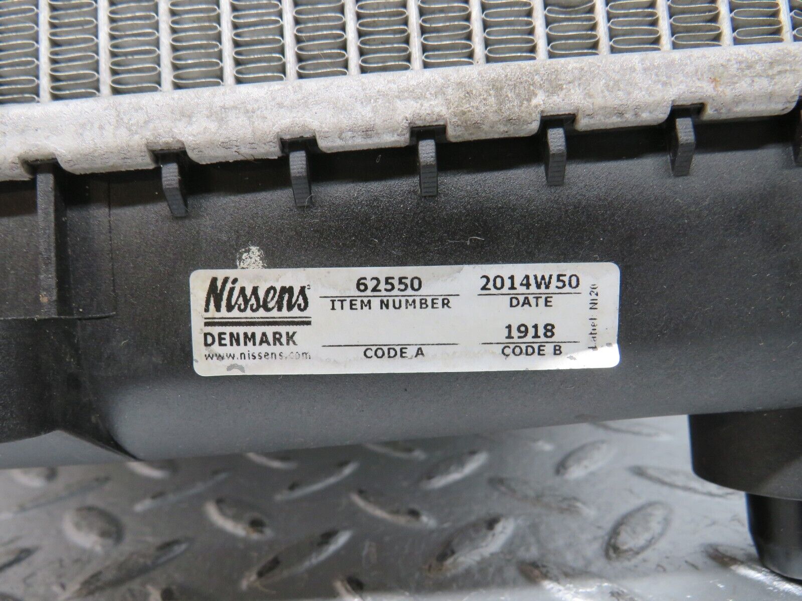 31608 Mercedes-Benz W201 190LE 1.8L Coolant Radiator Nissens 62550