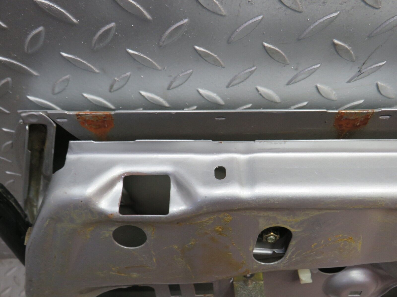 39540 Mercedes-Benz R129 320SL Coupe Left Door