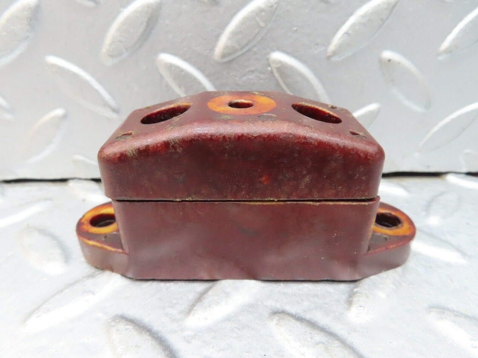 18264 Mercedes-Benz W111 220SE Coupe Fuel Injector Bracket