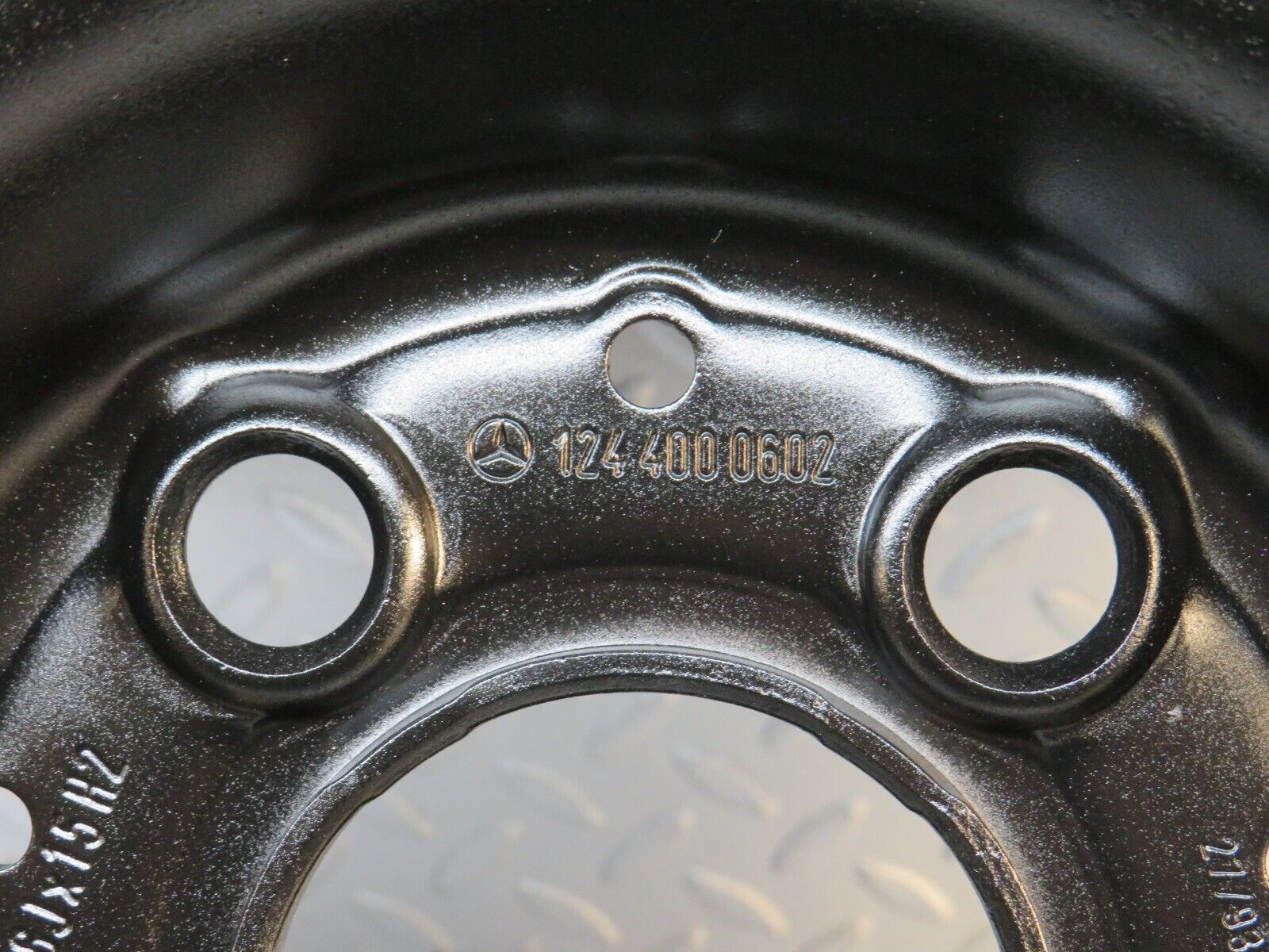 39528 Mercedes-Benz Steel Wheel Set 6Jx15H2 ET49 1244000602