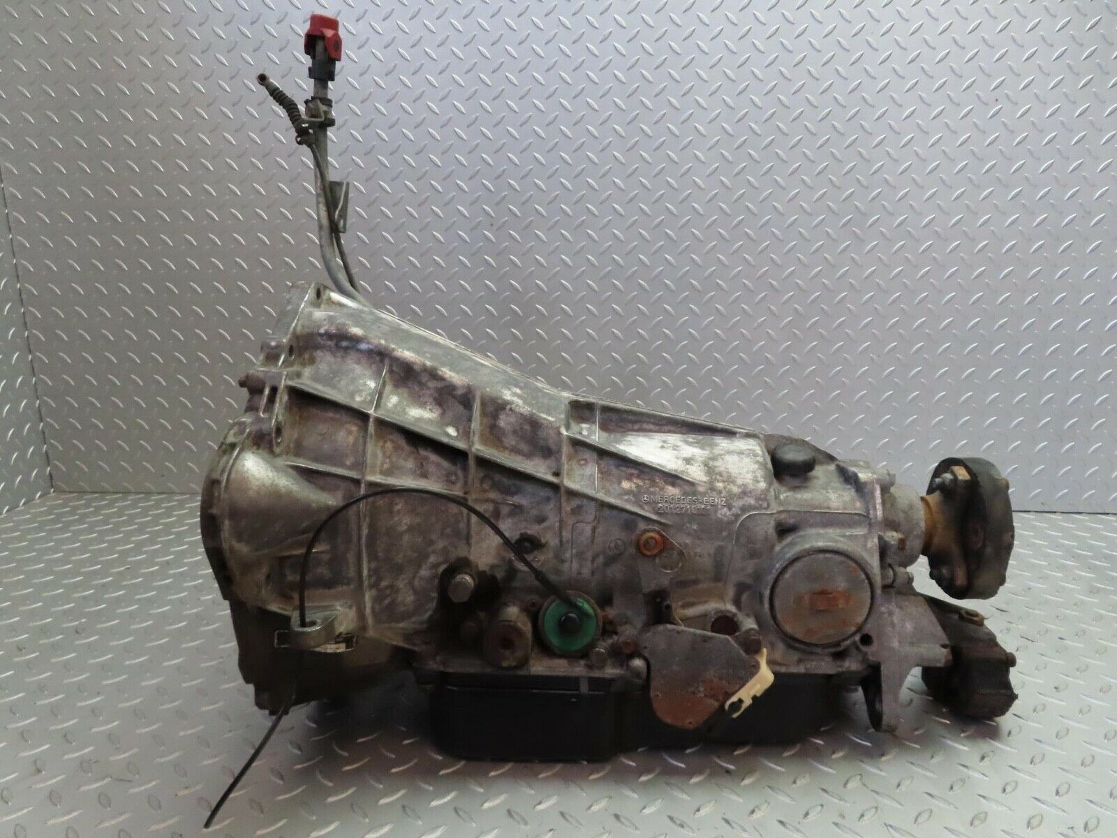 12683 Mercedes-Benz C123 230CE Coupe Automatic Gearbox 2012710101 1232705201