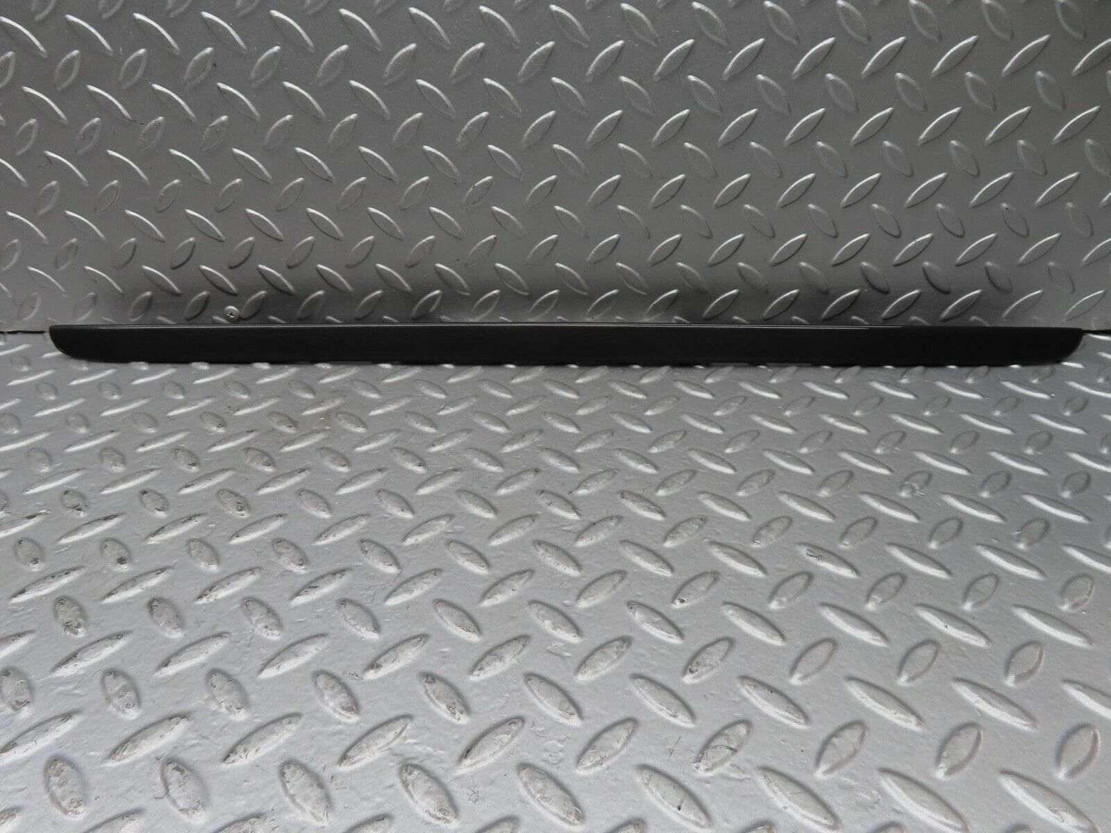 15152 Mercedes-Benz W140 S320 number Plate Light Trim 1407500027