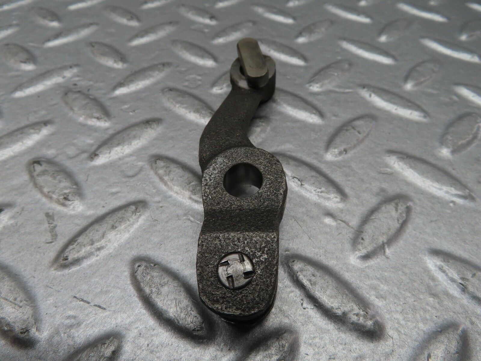 18534 Mercedes-Benz W111 Clutch Release Fork & Bearing Guide Sleeve 1112611418