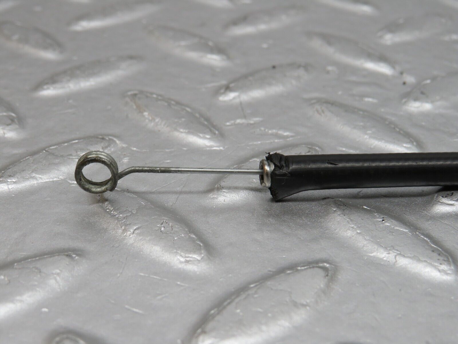 36204 Mercedes-Benz W126 420SE Heater Control Cable 1268300131