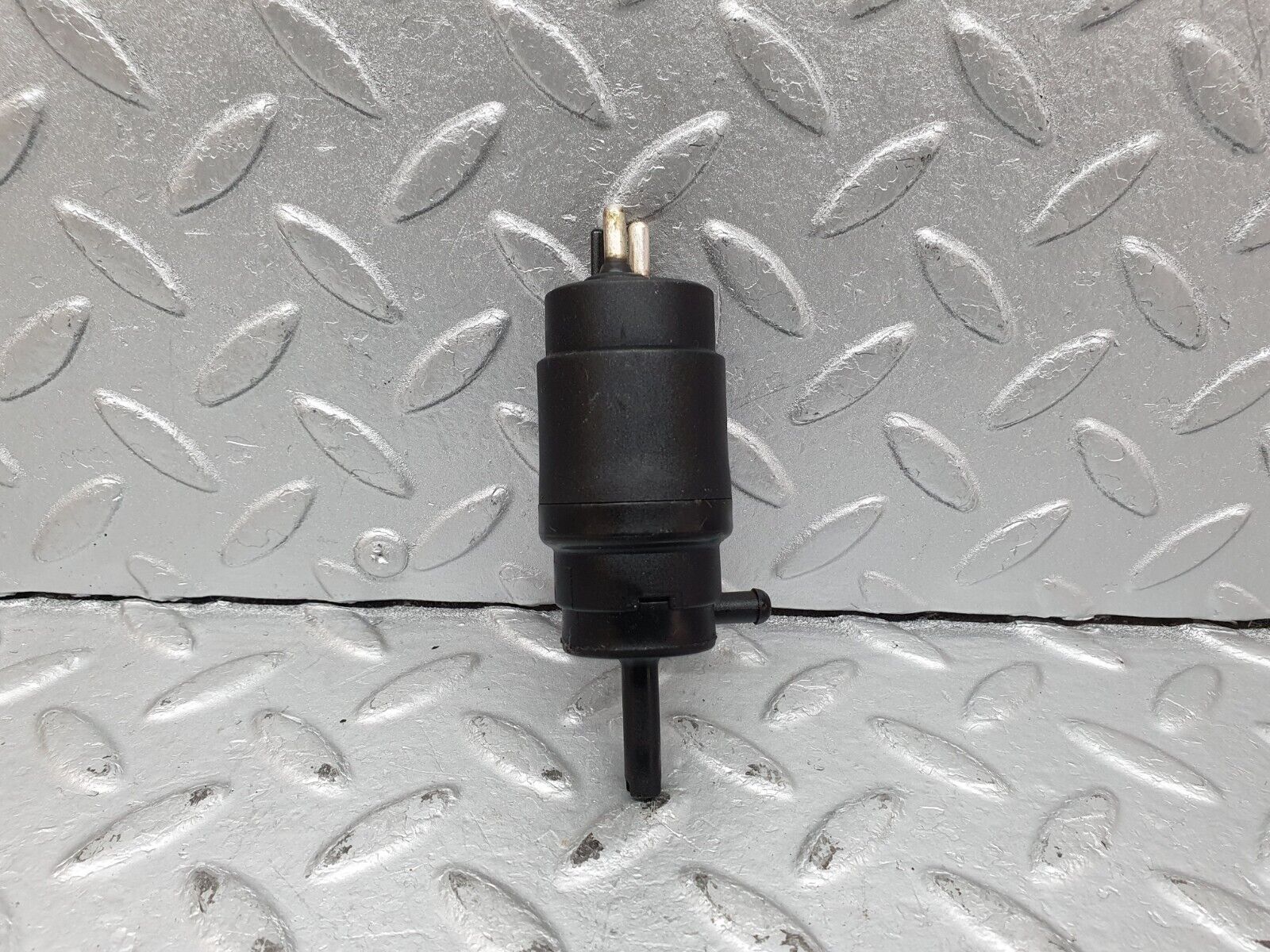 41096 Mercedes-Benz W126 300SE Windscreen Washer Pump 1248690121