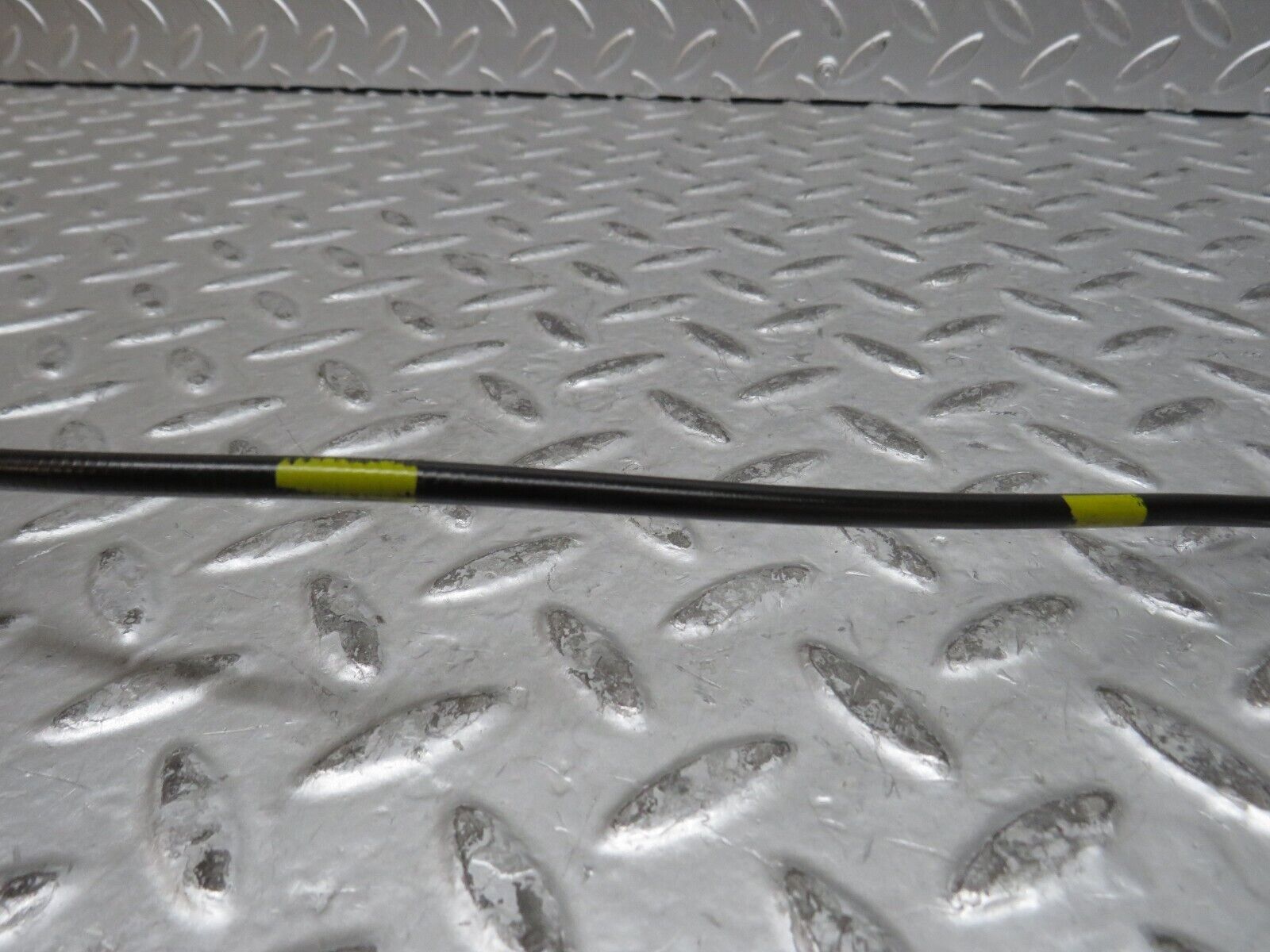 29141 Mercedes-Benz C124 320CE Coupe Gearbox Cable 1242600351