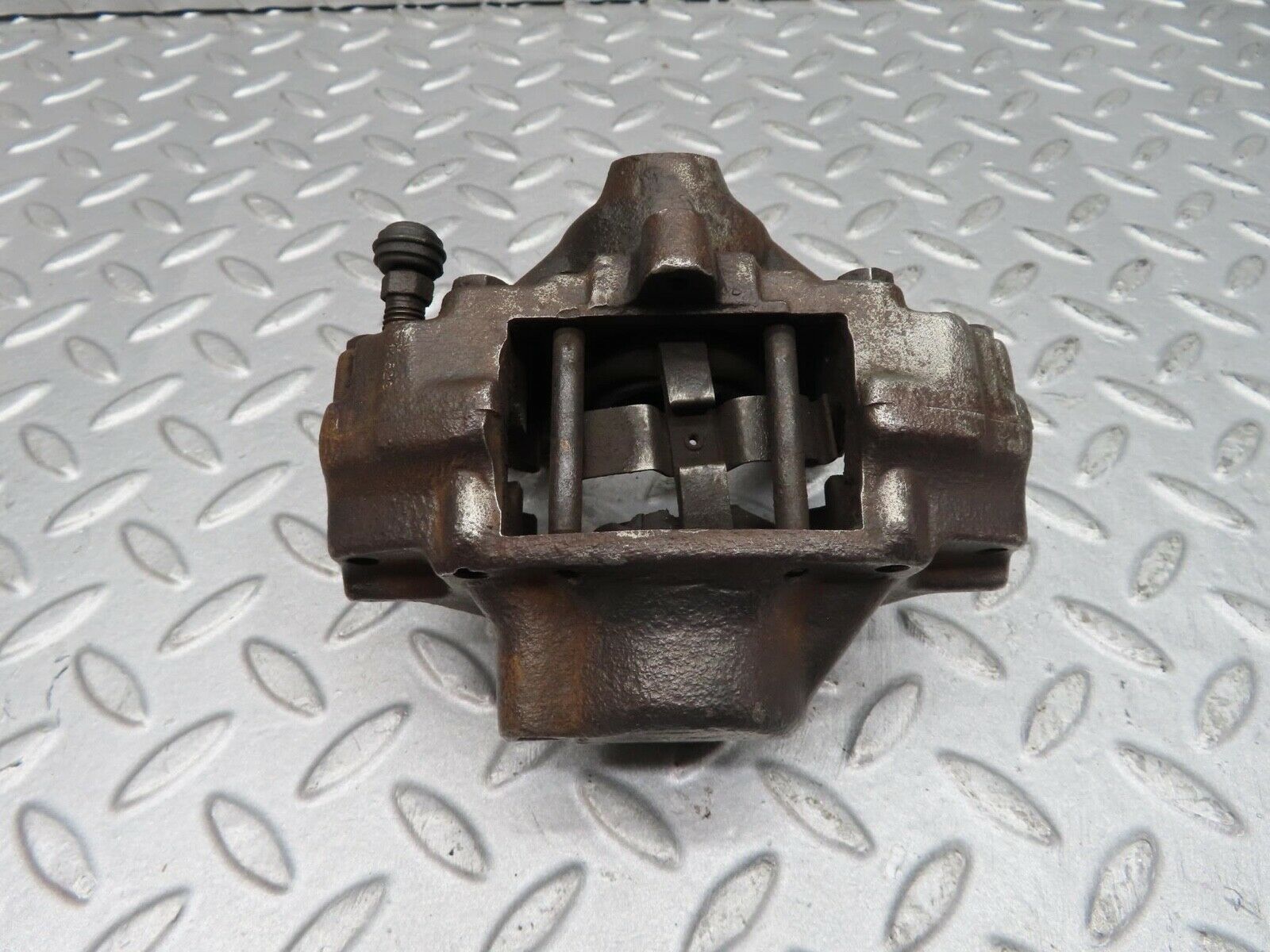 12224 Mercedes-Benz R129 300SL Coupe Rear Left Brake Caliper ATE 46P