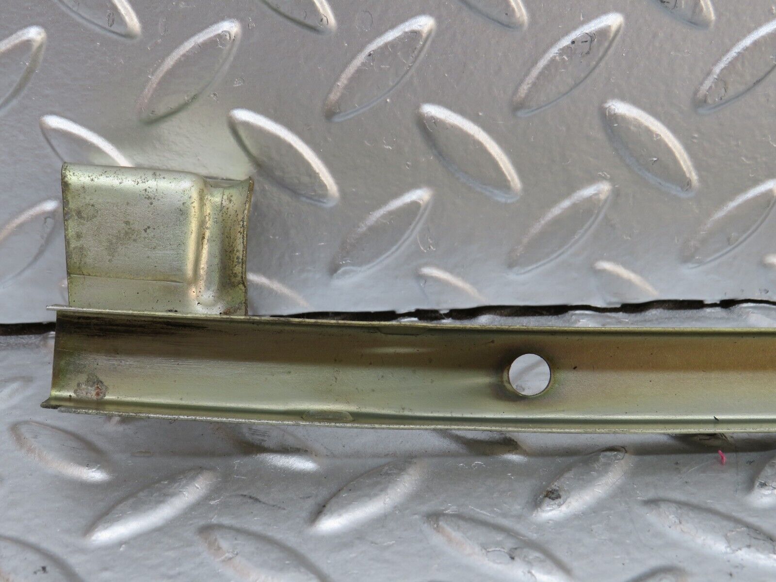 28275 Mercedes-Benz S123 240D Wagon Rear Right Window Channel