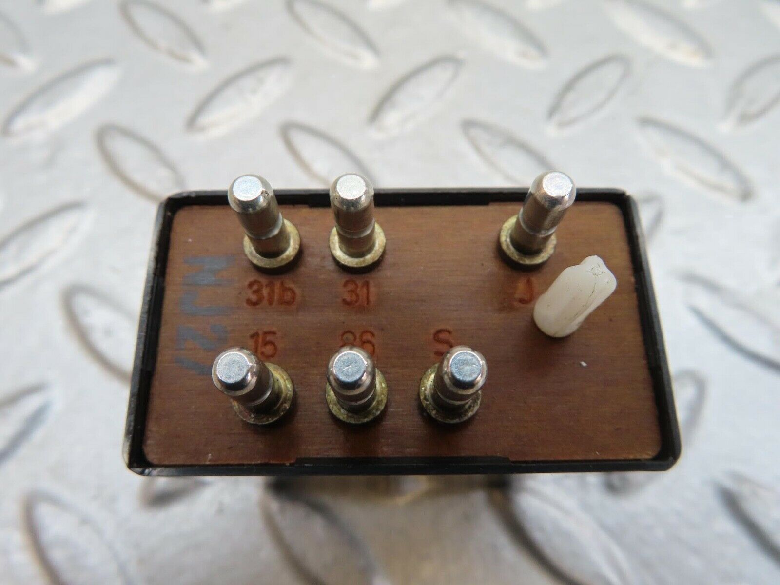 14380 Mercedes-Benz W116 350SE Wiper Control Relay 1238210063