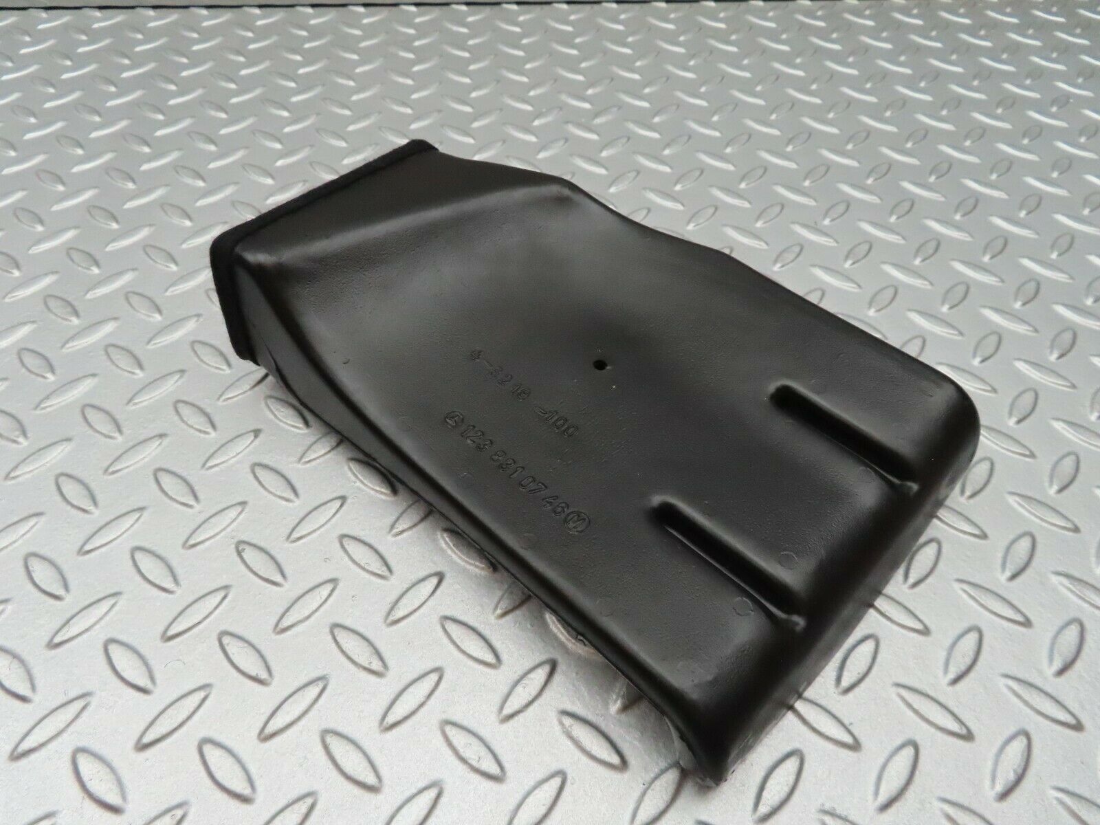 3761 Mercedes-Benz S123 200T Wagon Heating Air Duct Right Side 1238310746