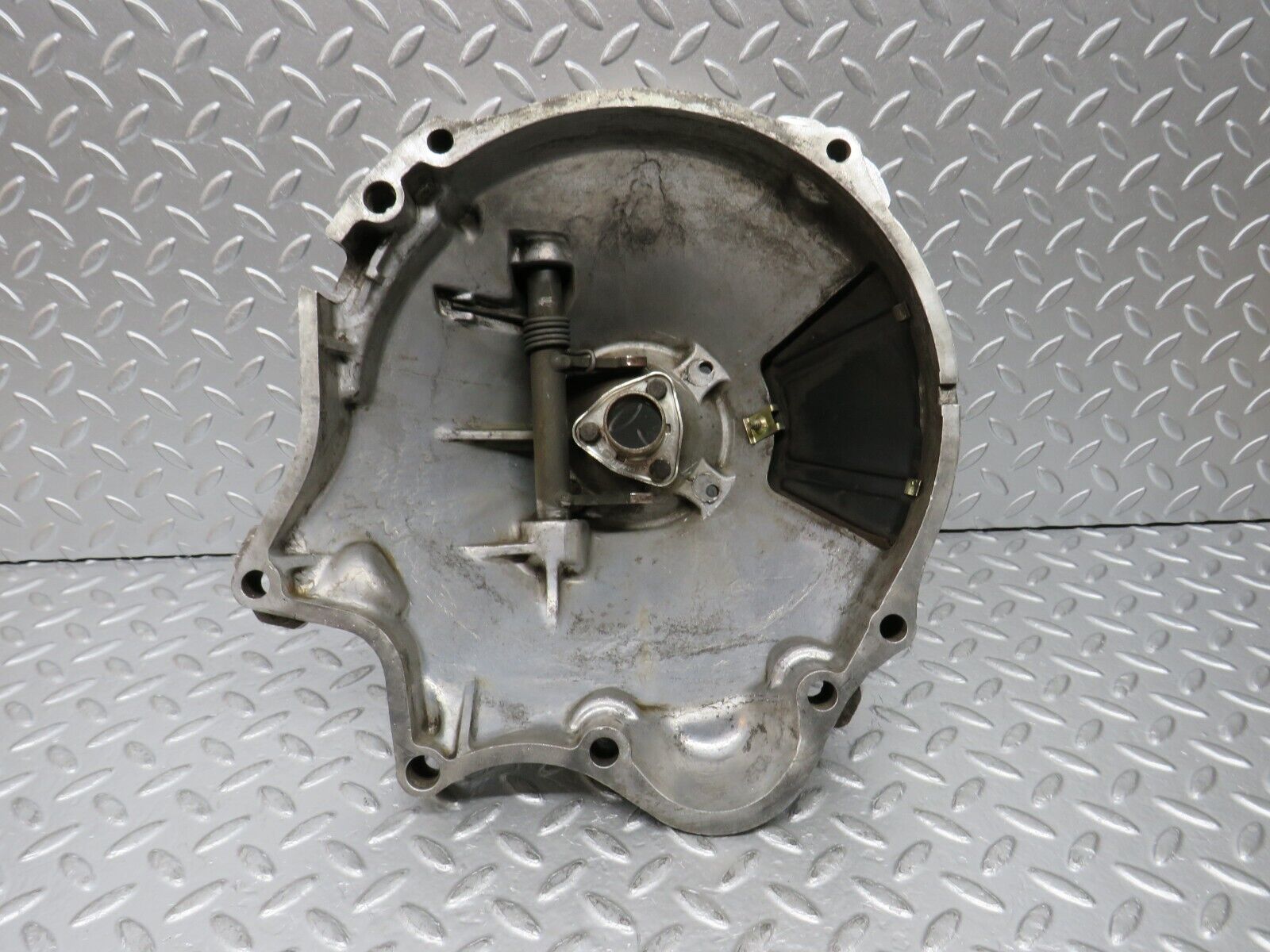 30101 Porsche 924 Clutch Bell Housing 477521111