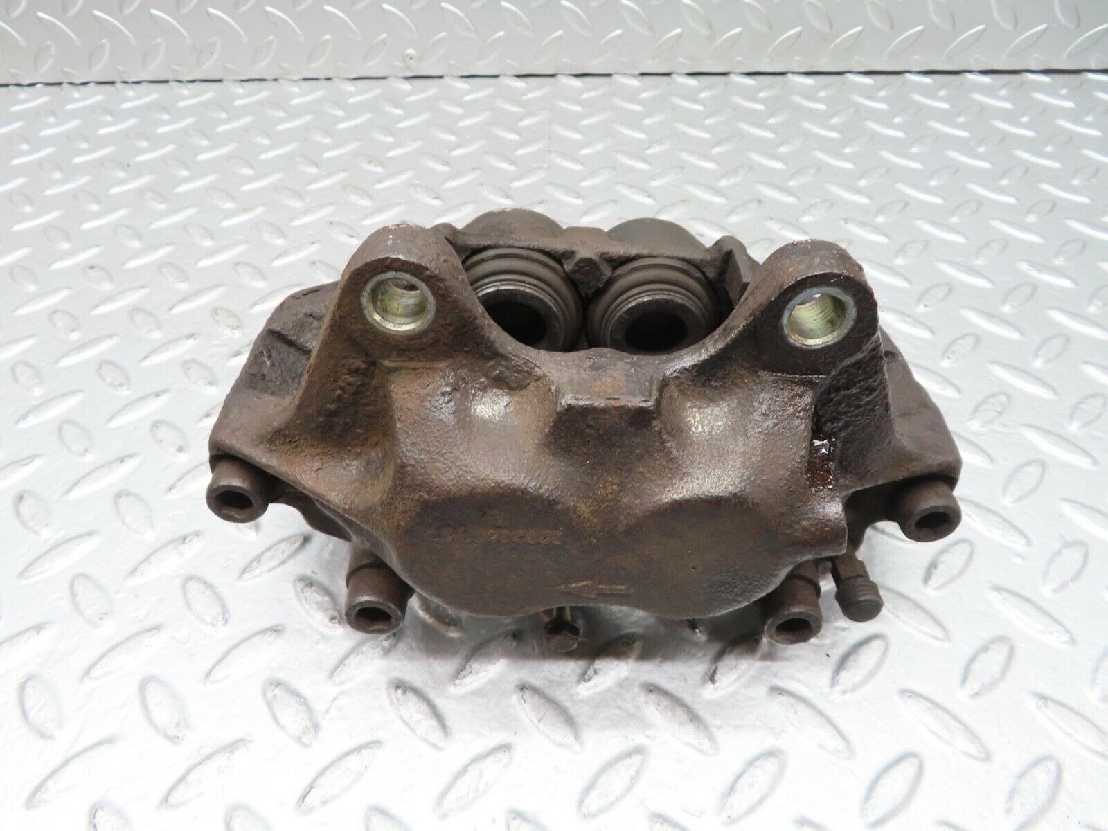 15121 Mercedes-Benz W140 S320 Front Brake Caliper Left Side Lucas 5177