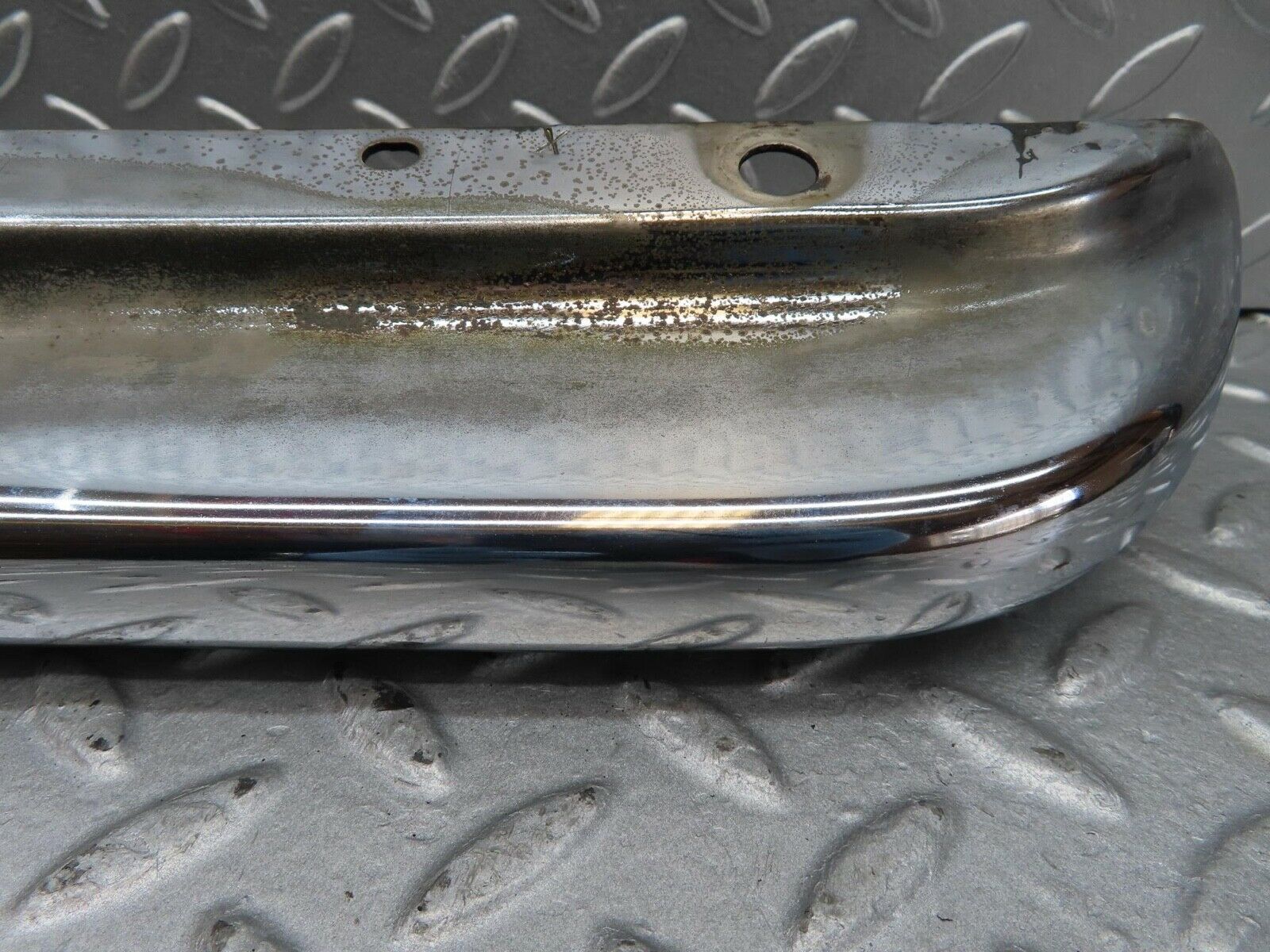 12603 Mercedes-Benz W108 280SE 3.5 Rear Left Upper Bumper Corner