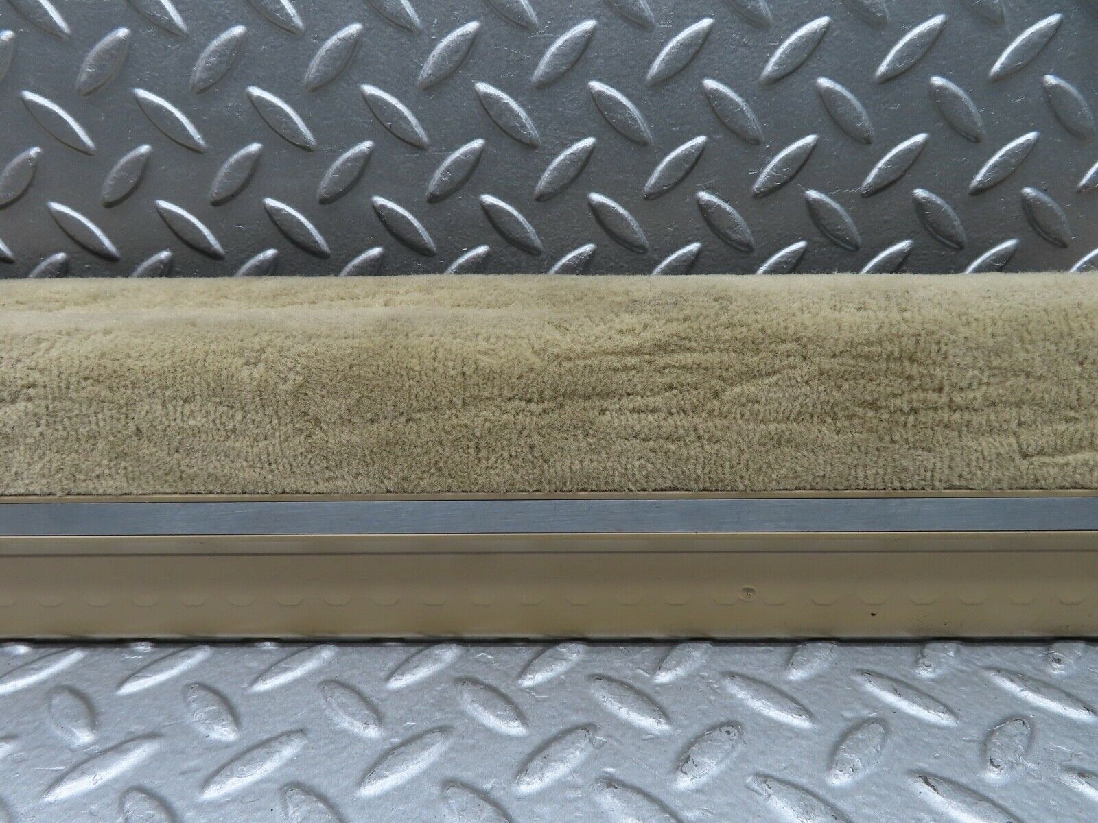 20017 Mercedes-Benz R129 300SL Coupe Right Door Sill Cover Cream 1296800235
