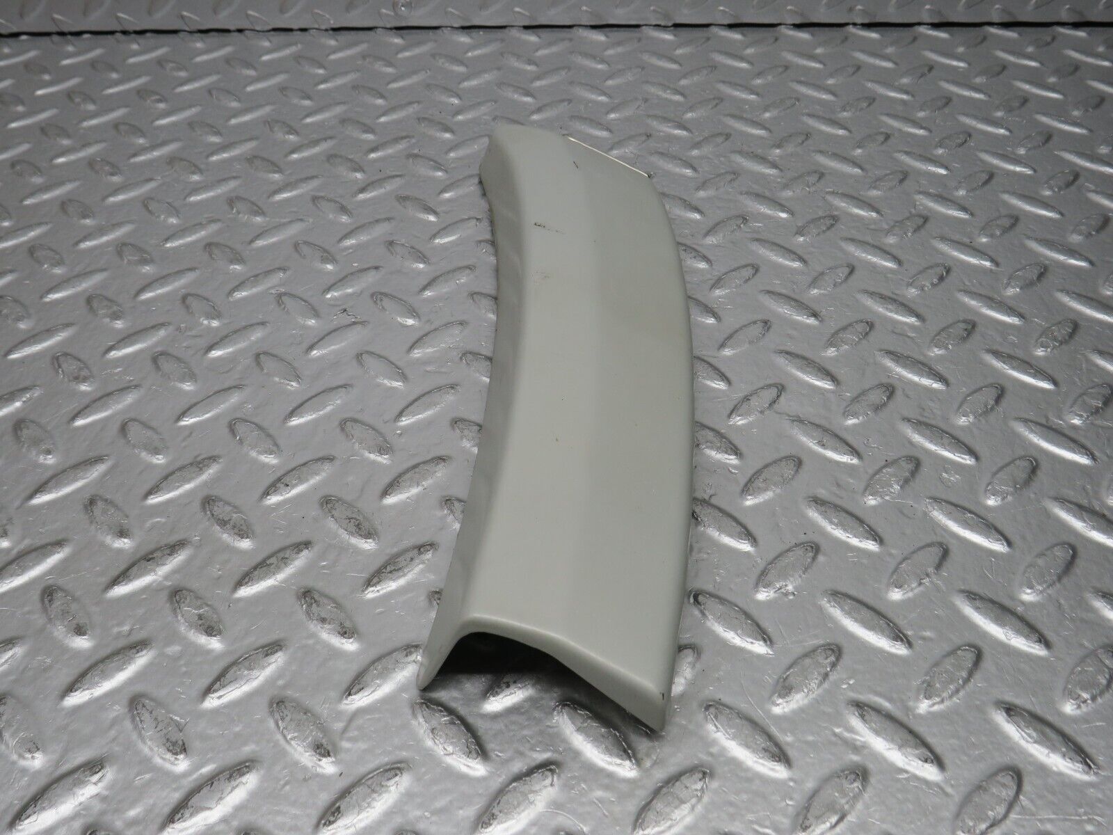 30405 Mercedes-Benz W124 230E Rear Right Fender Wing Lower Moulding Trim 1246902040