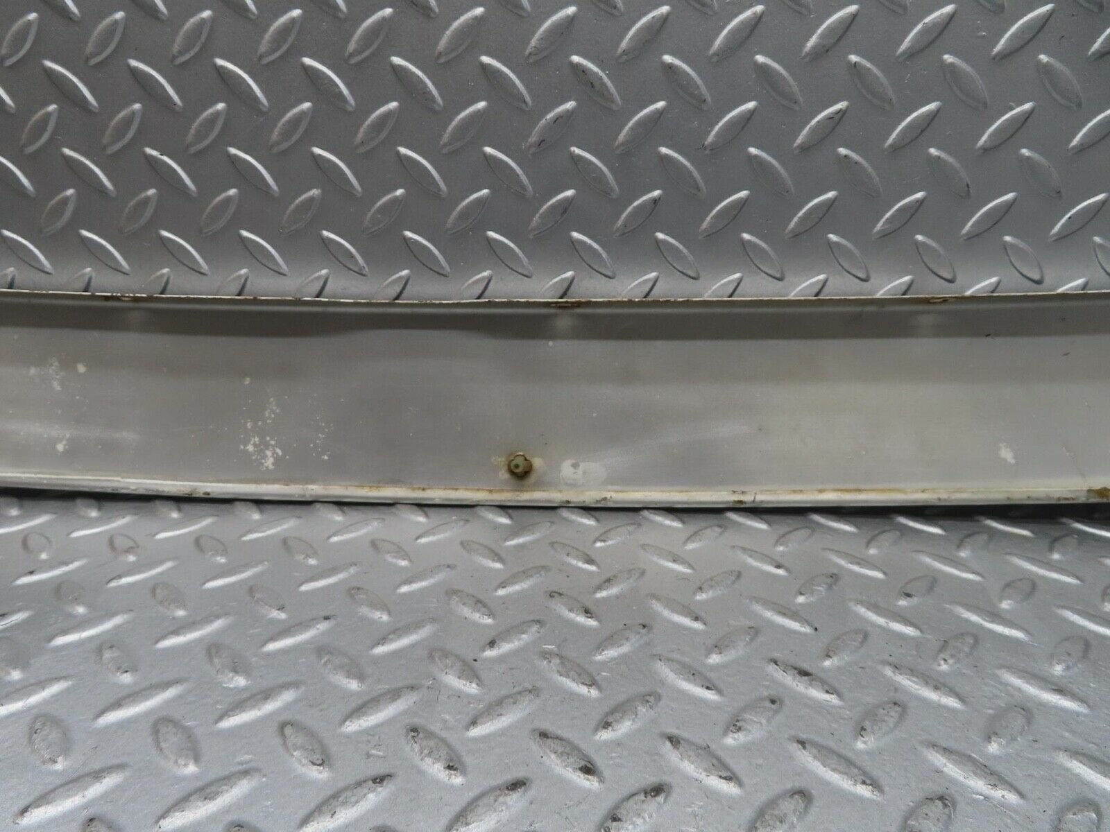 12608 Mercedes-Benz W108 280SE 3.5 Bonnet Air Intake Panel