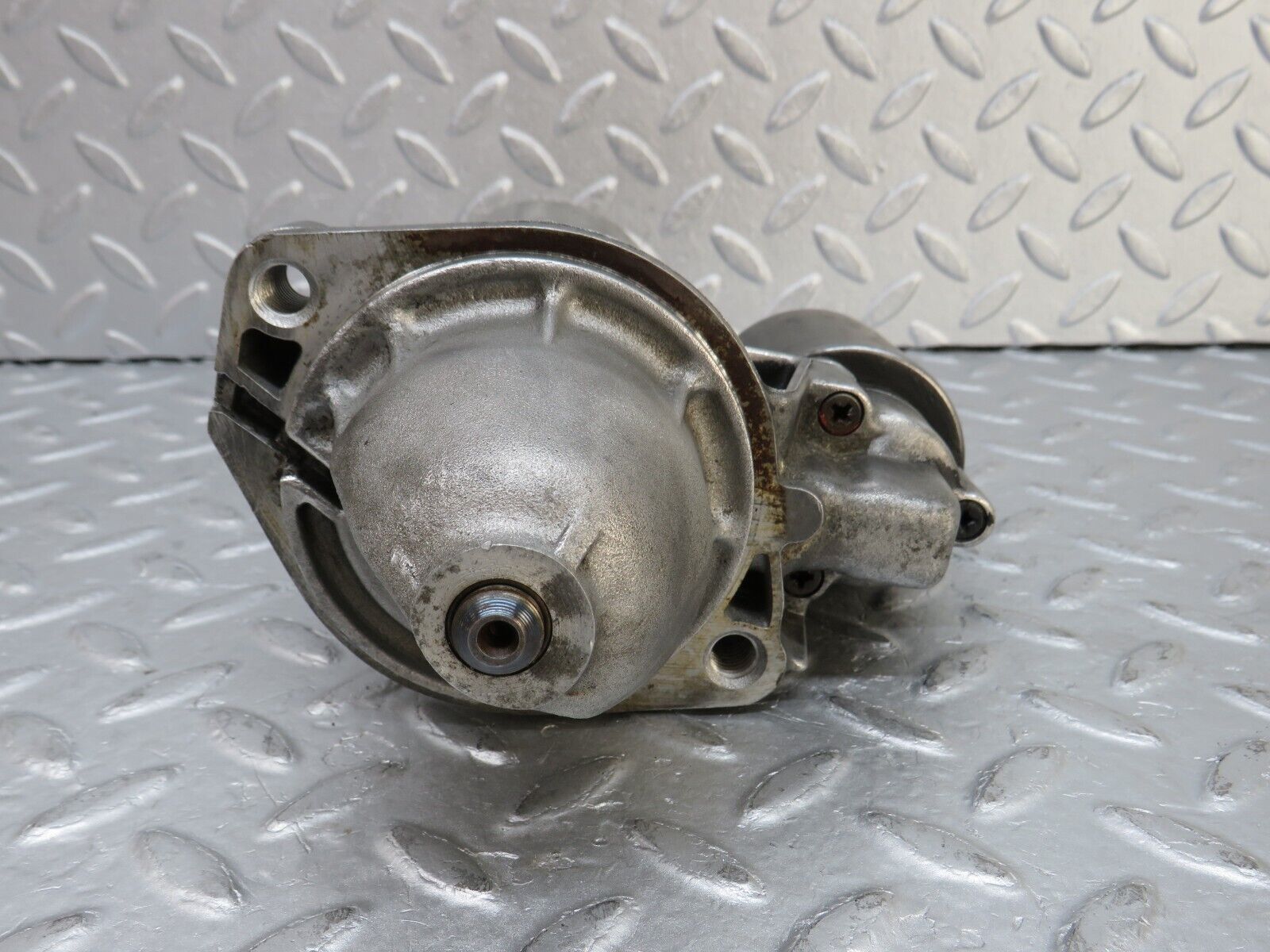 36668 Mercedes-Benz W201 190E 2.0L Starter Motor Bosch 0001108003 0331303053