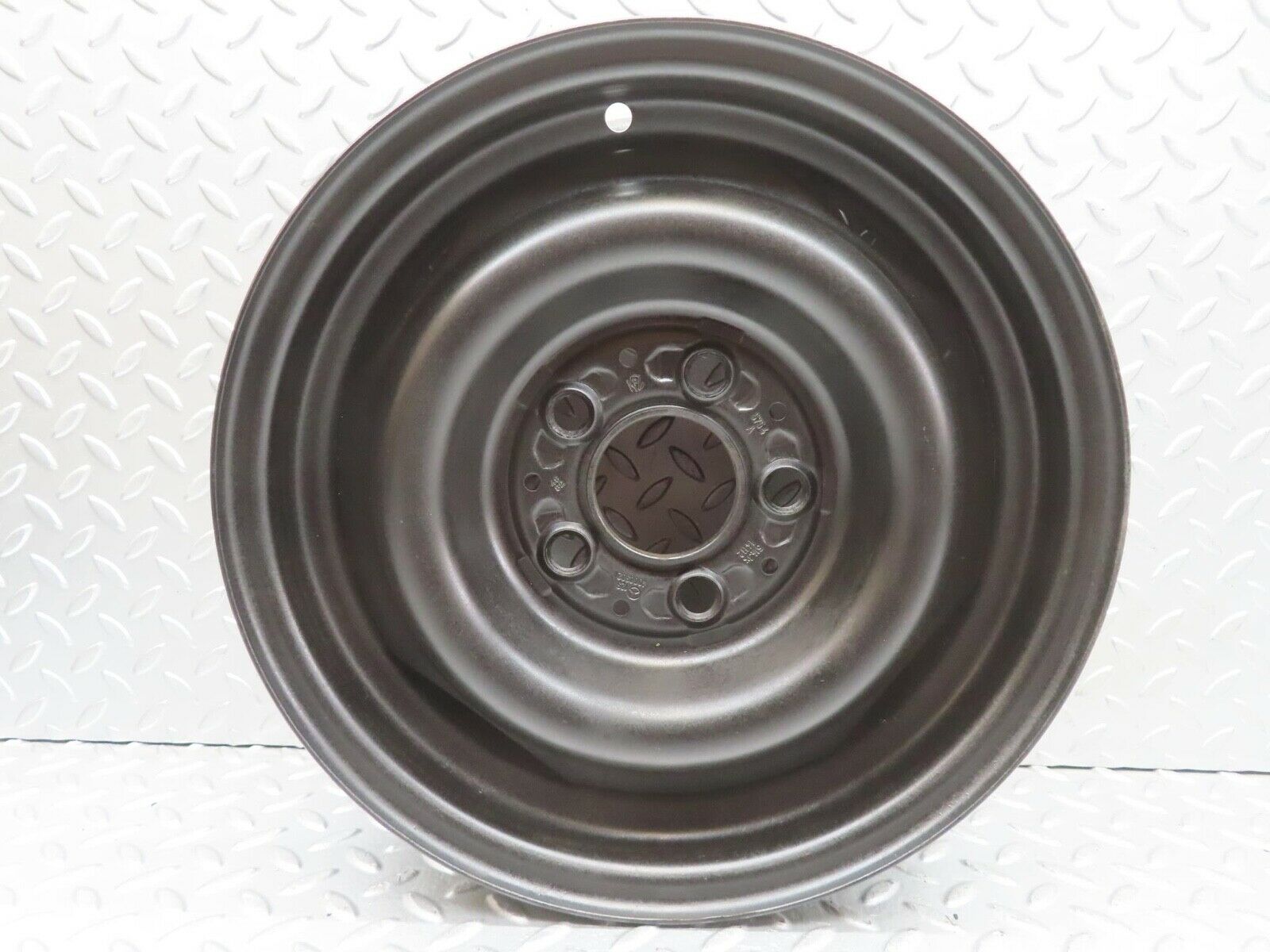 13236 Mercedes-Benz Steel Wheel 5.5Jx14H2 ET30 5x112 1234000302