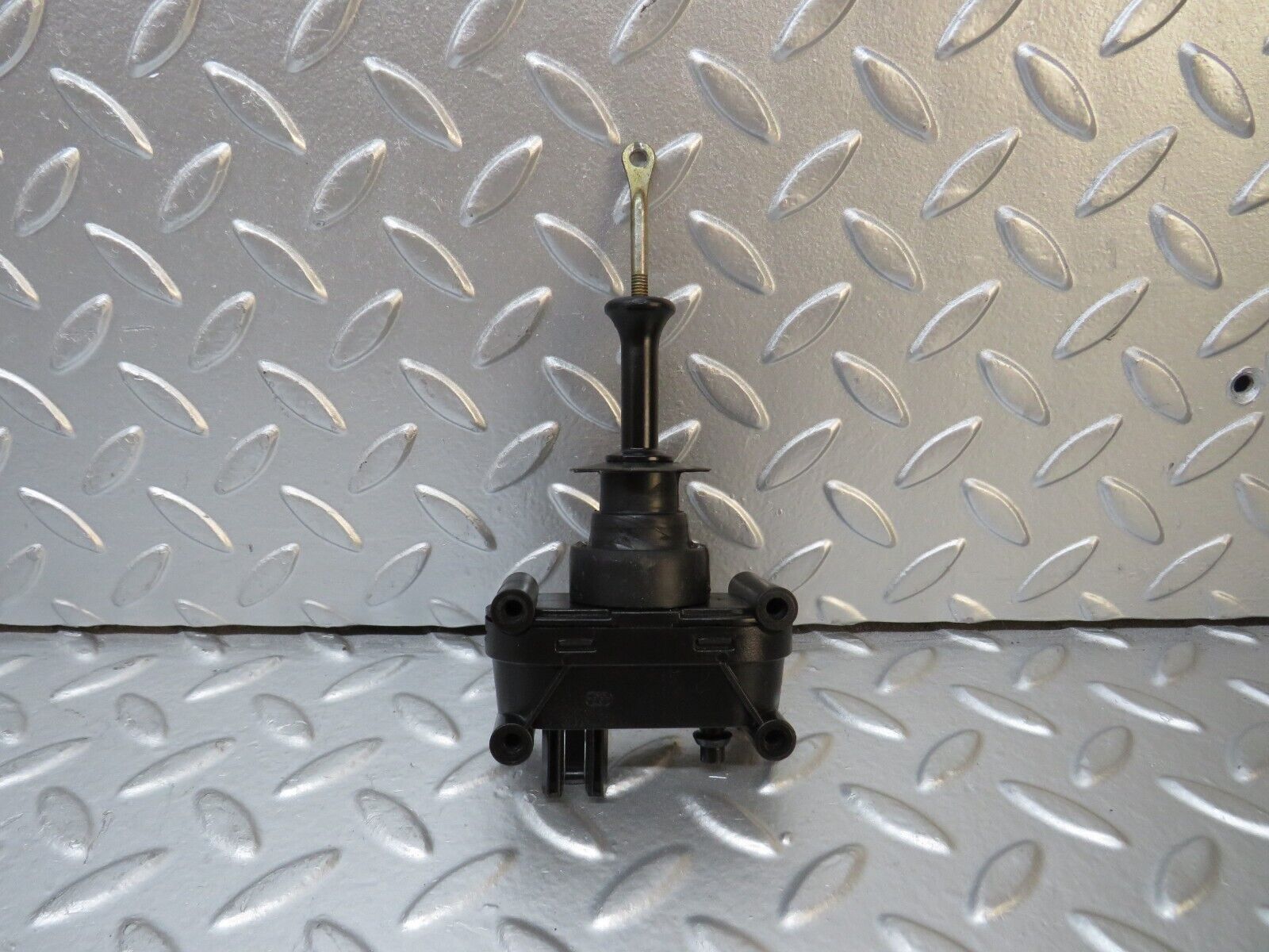 30277 Mercedes-Benz W124 230E Door Lock Vacuum Actuator Rear Left